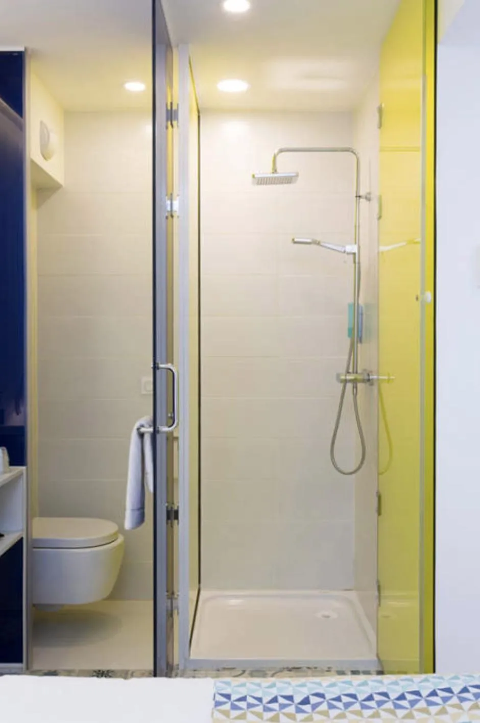 Bathroom in Atypik Hotel