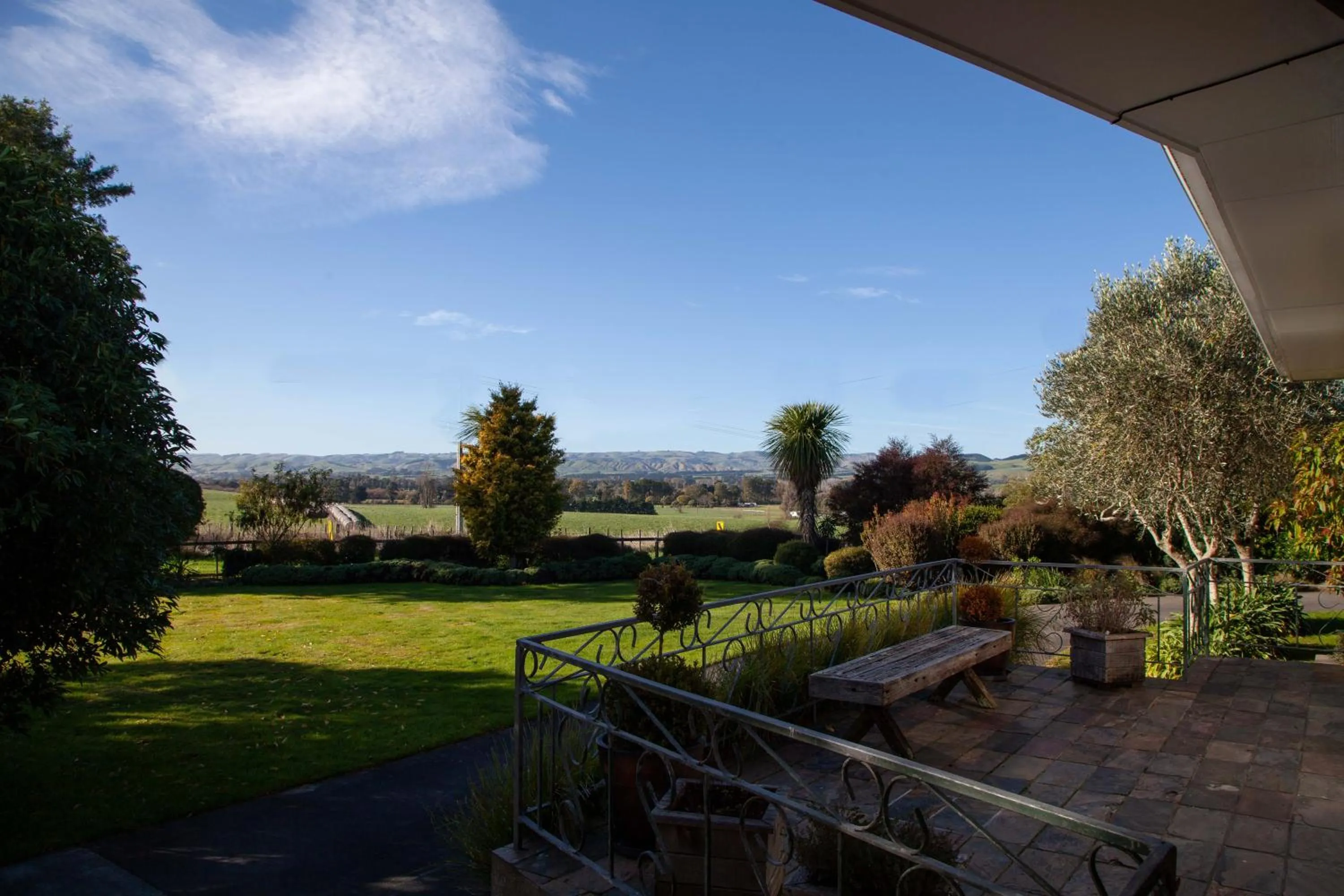 Garden view in Languor B&B