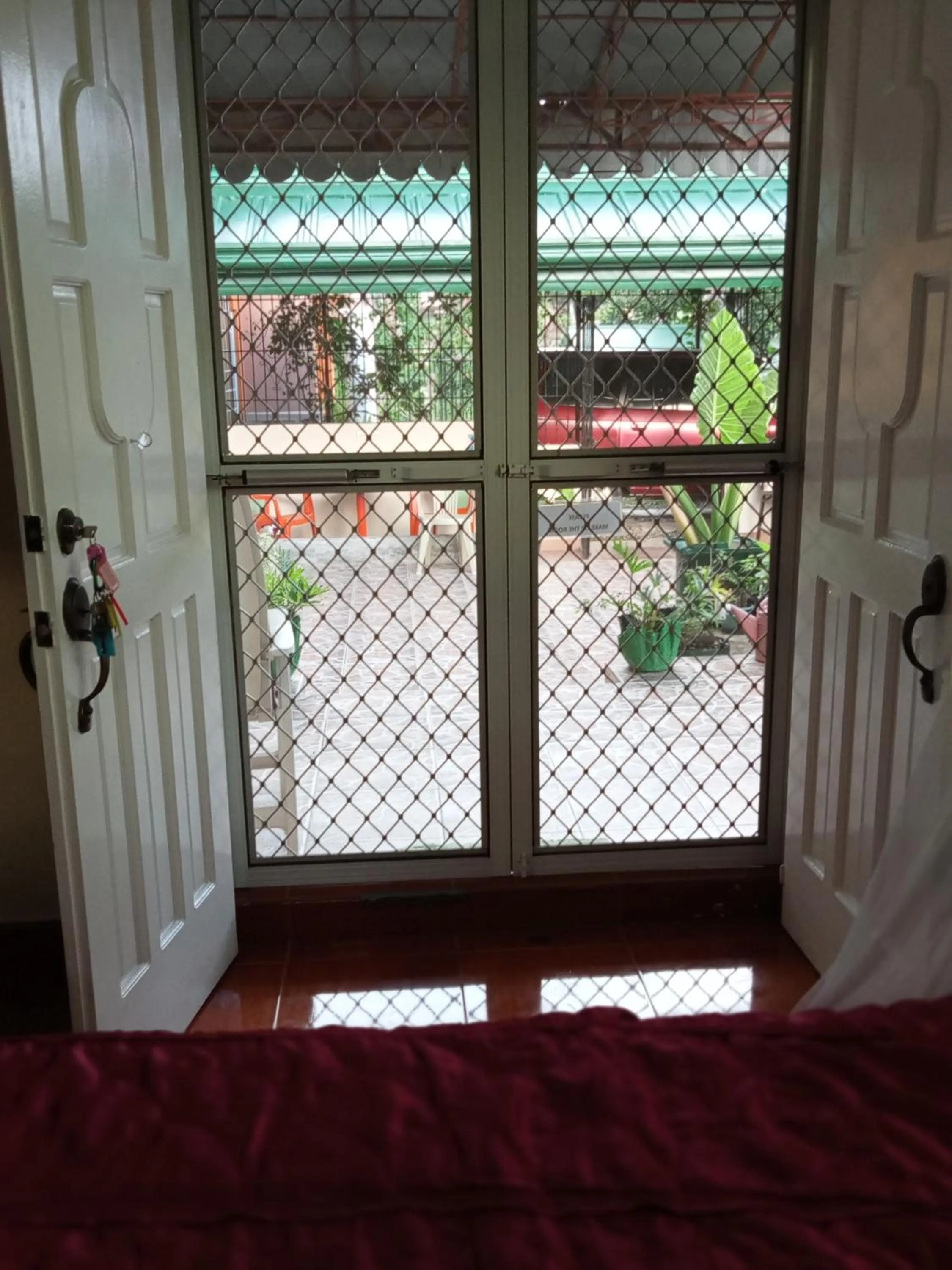 Facade/entrance, Bed in Villa 301 B&B