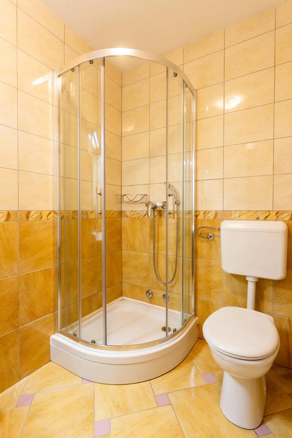 Shower in Guest House Hober