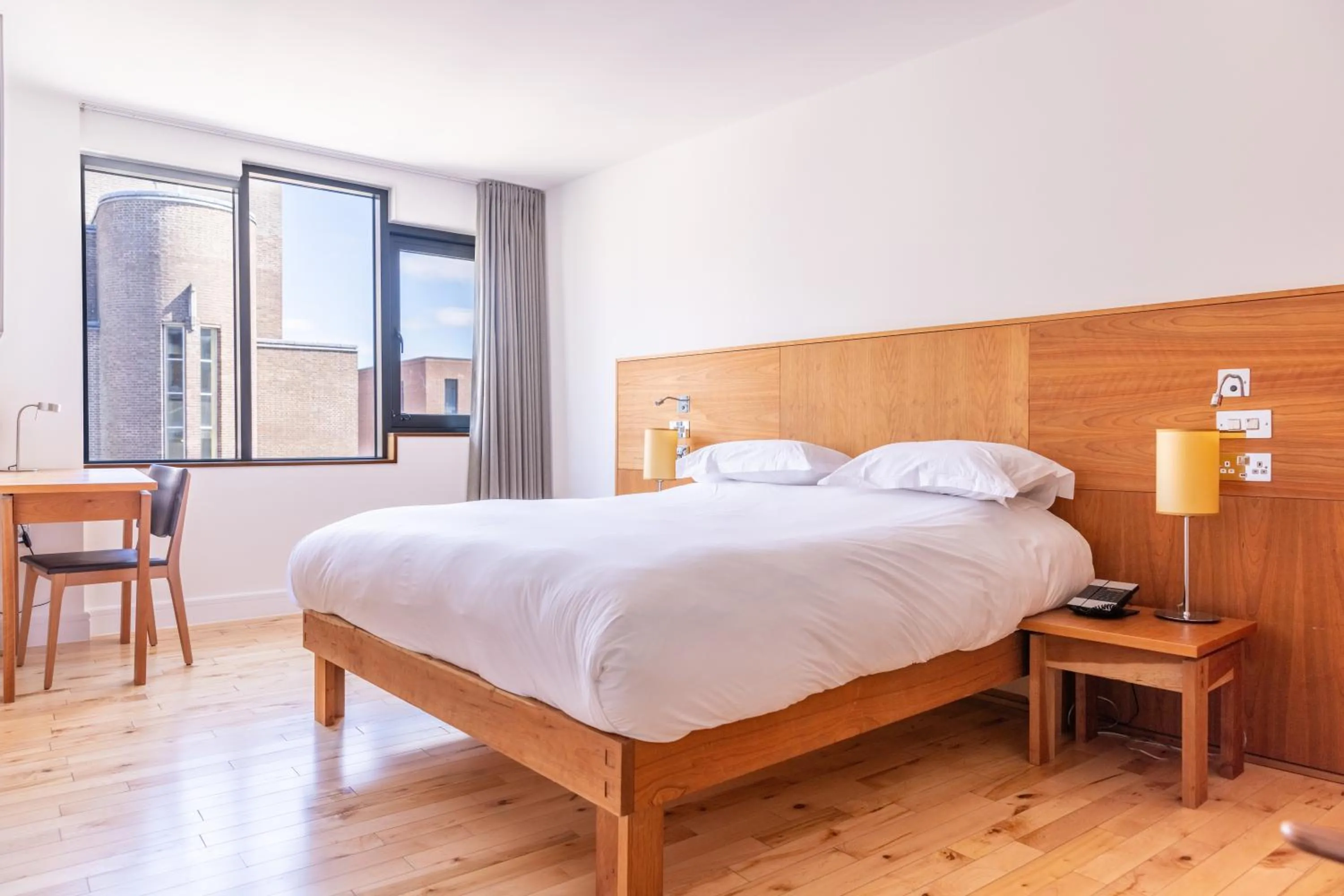 Bedroom, Bed in Hope Street Hotel