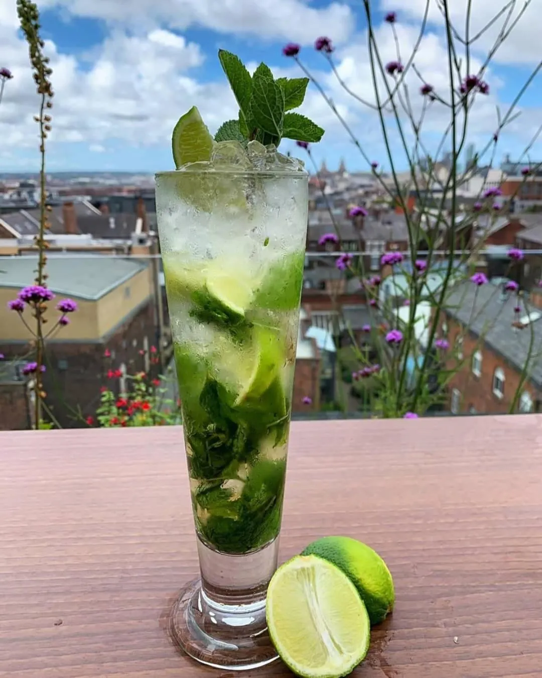 Alcoholic drinks in Hope Street Hotel