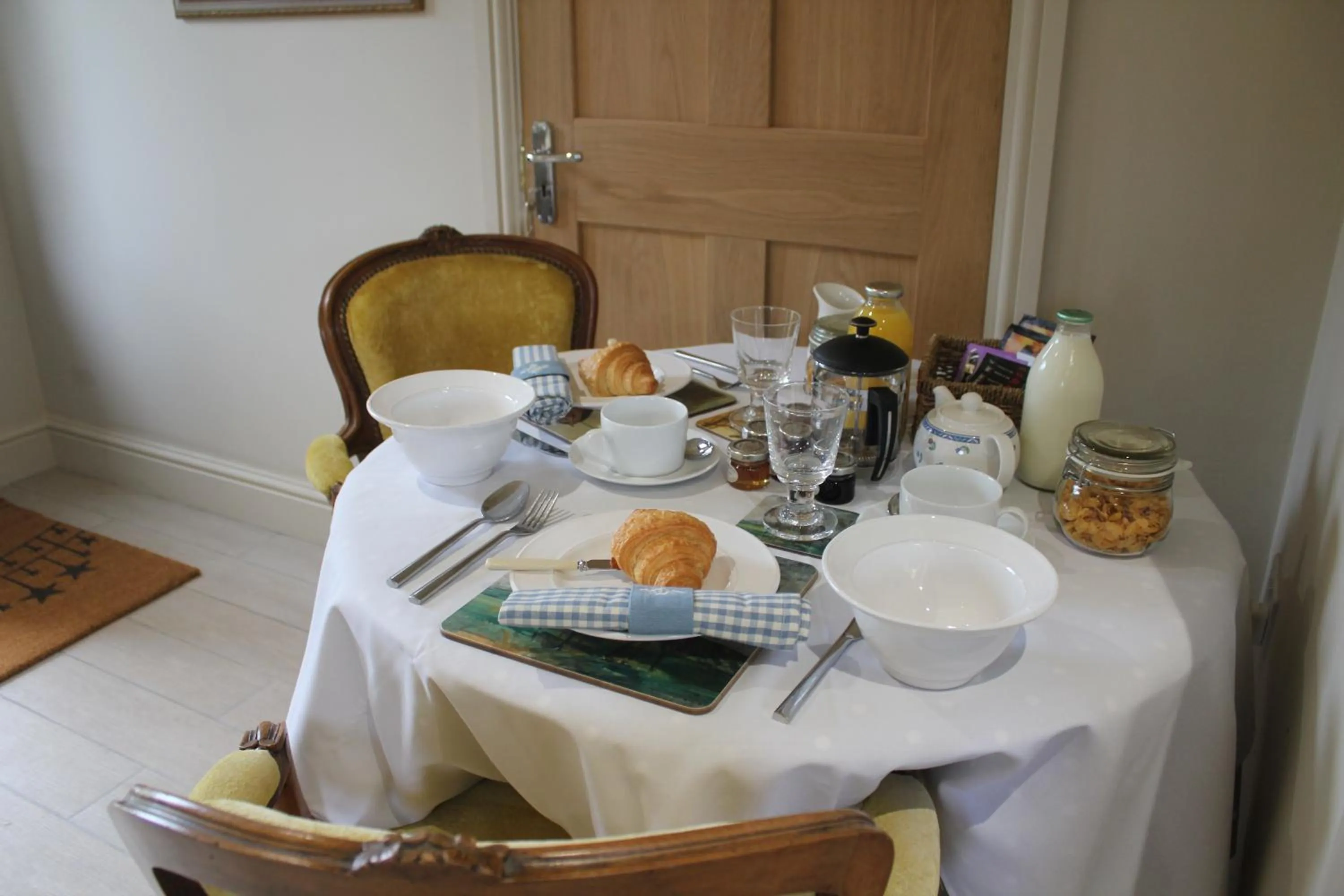 Food and drinks in West Knole House Somerset