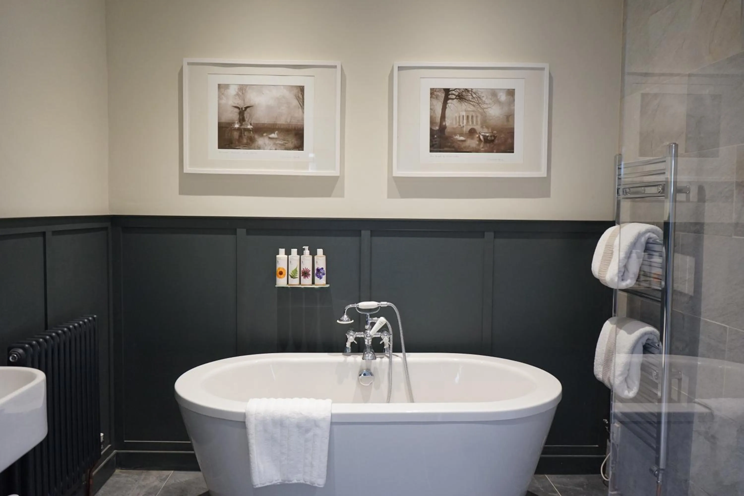 Bathroom in West Knole House Somerset