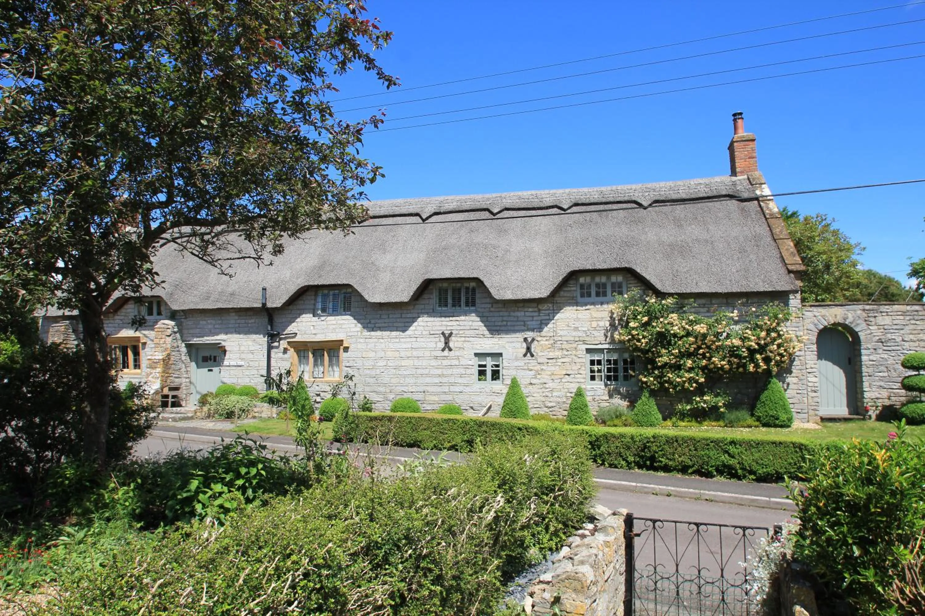 Facade/entrance in West Knole House Somerset