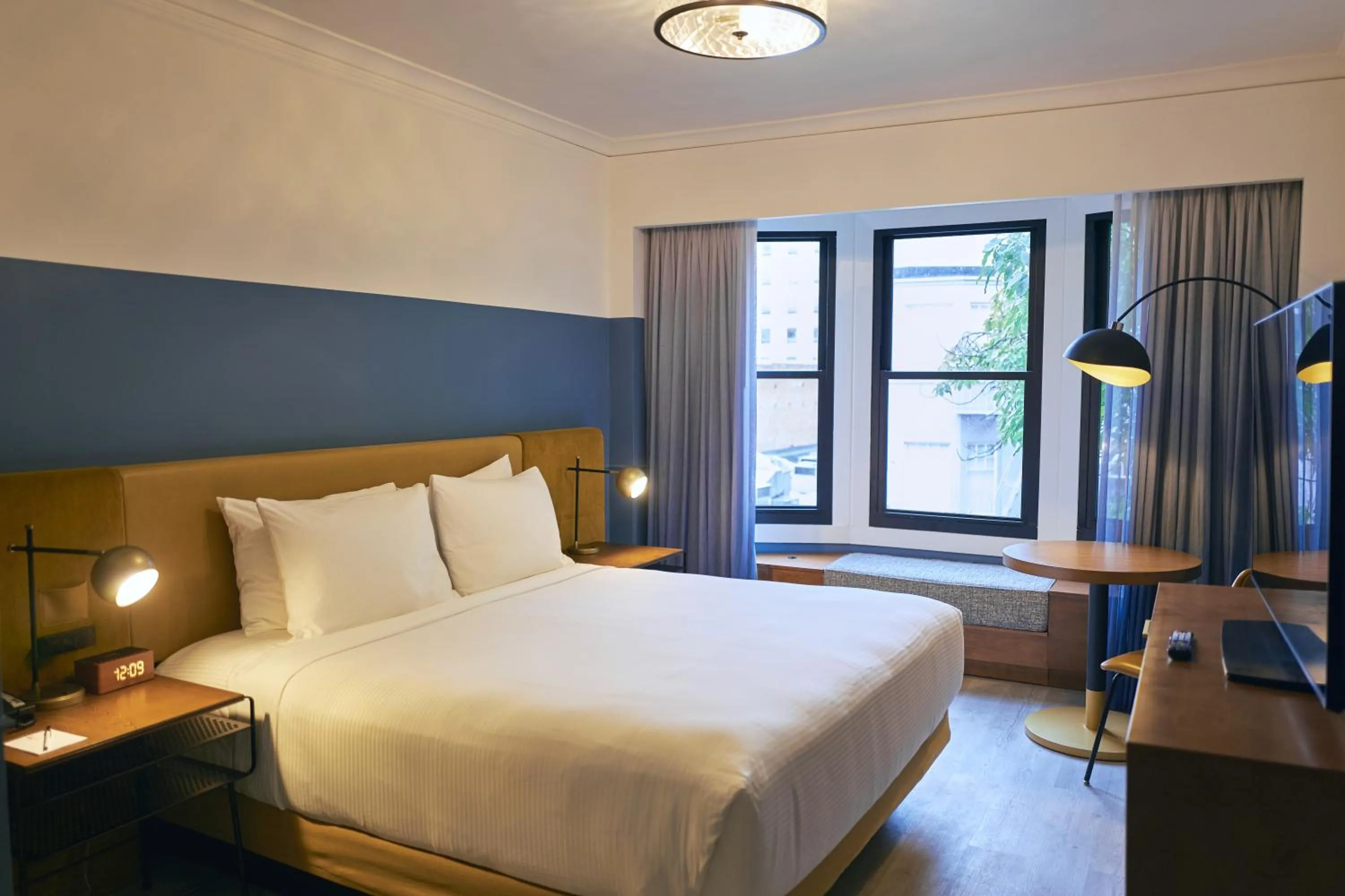 Bed in Hotel Vertigo