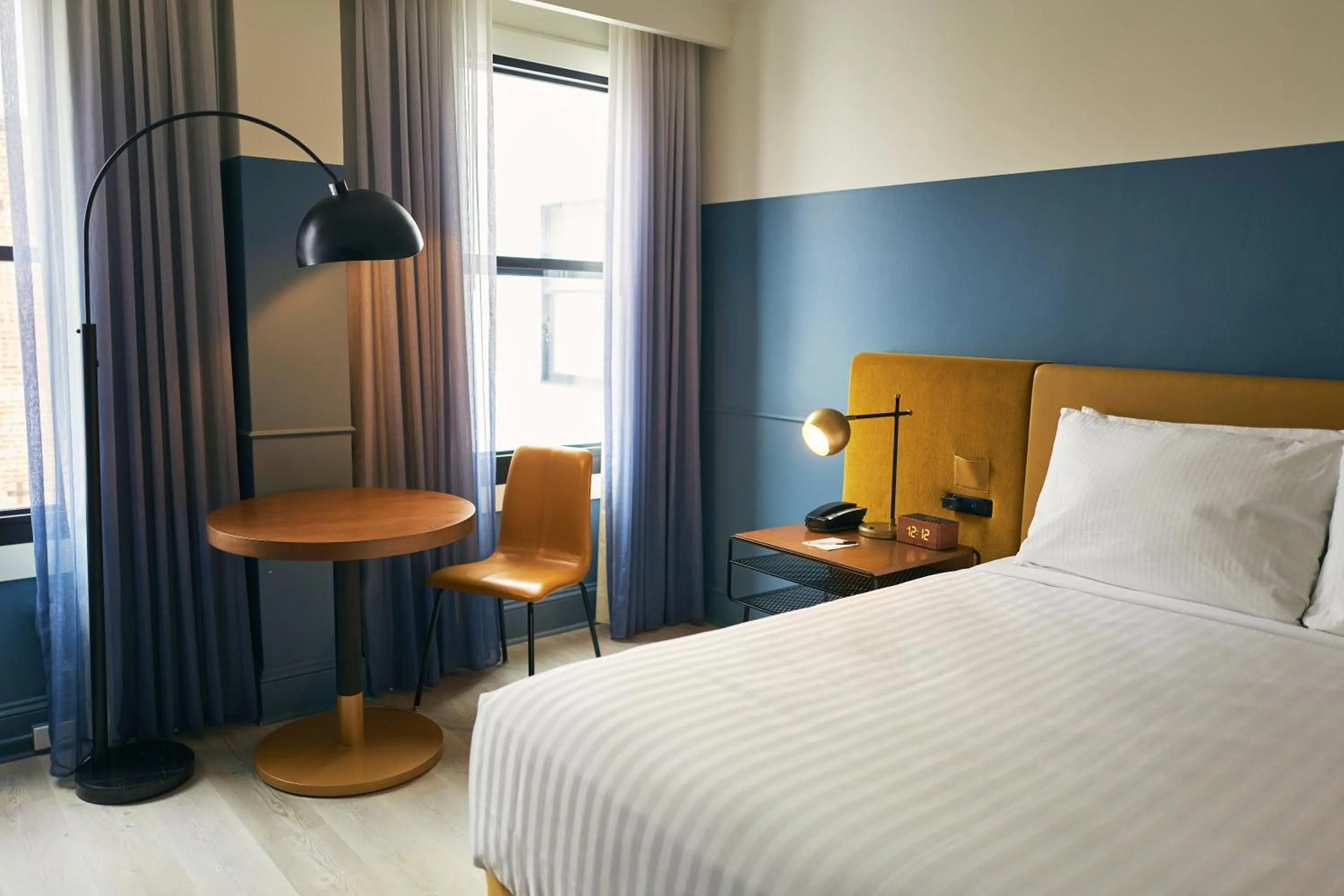 Bed in Hotel Vertigo