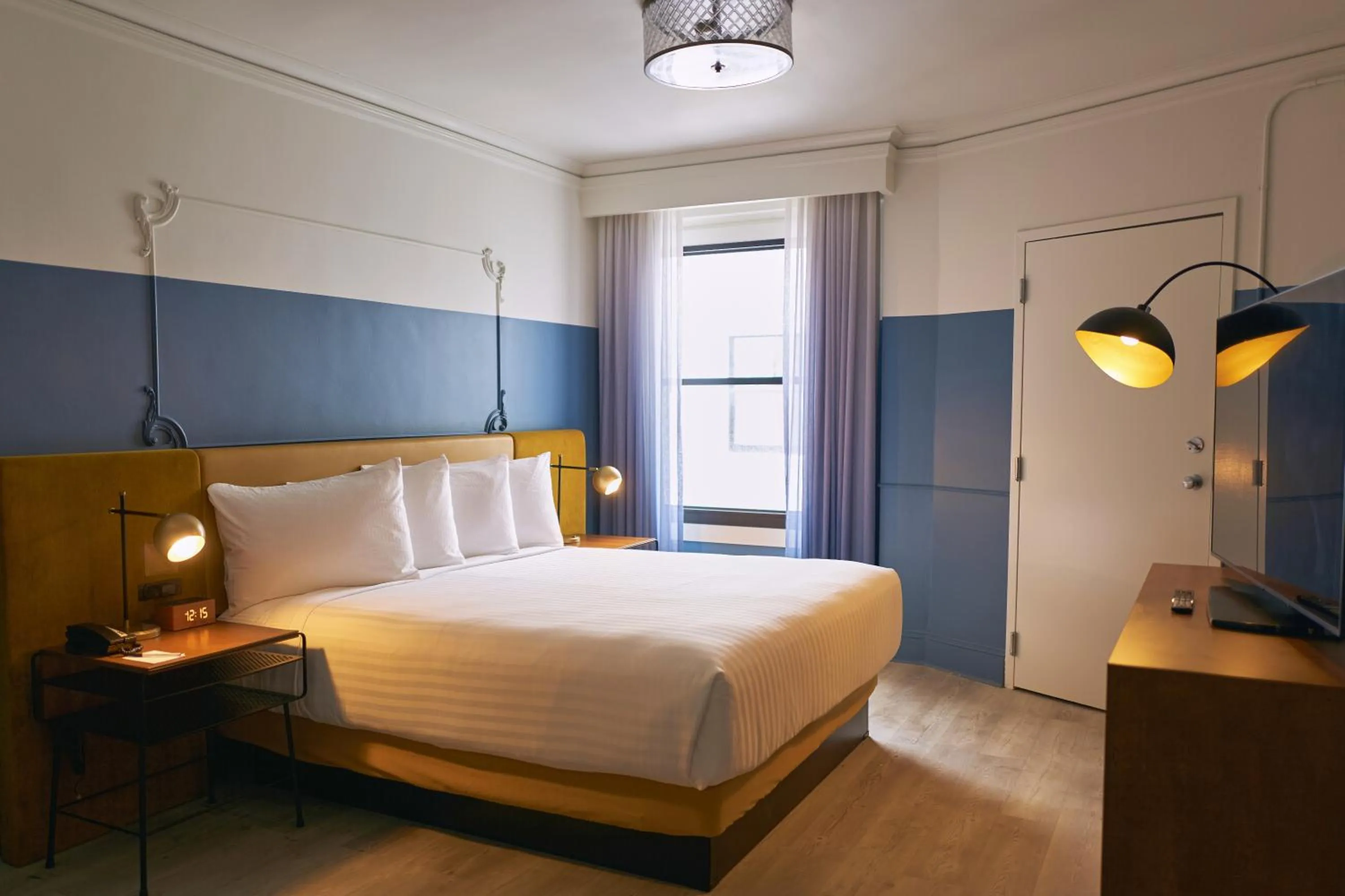 Bed in Hotel Vertigo