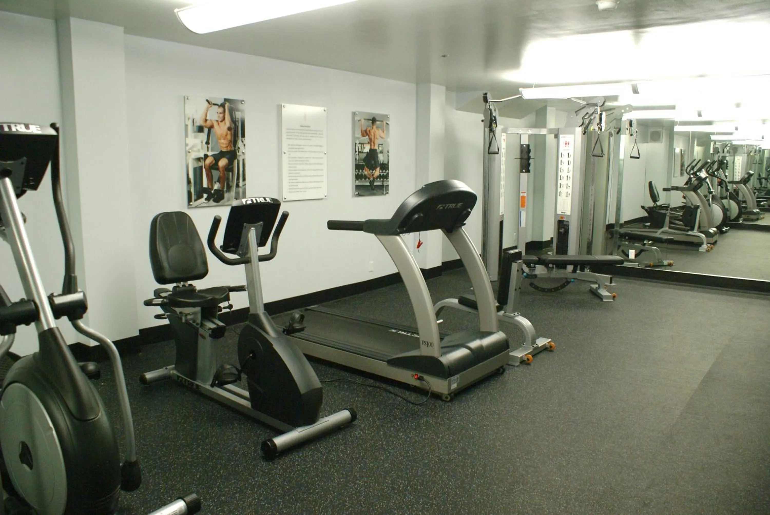 Fitness centre/facilities, Fitness Center/Facilities in Hotel Vertigo