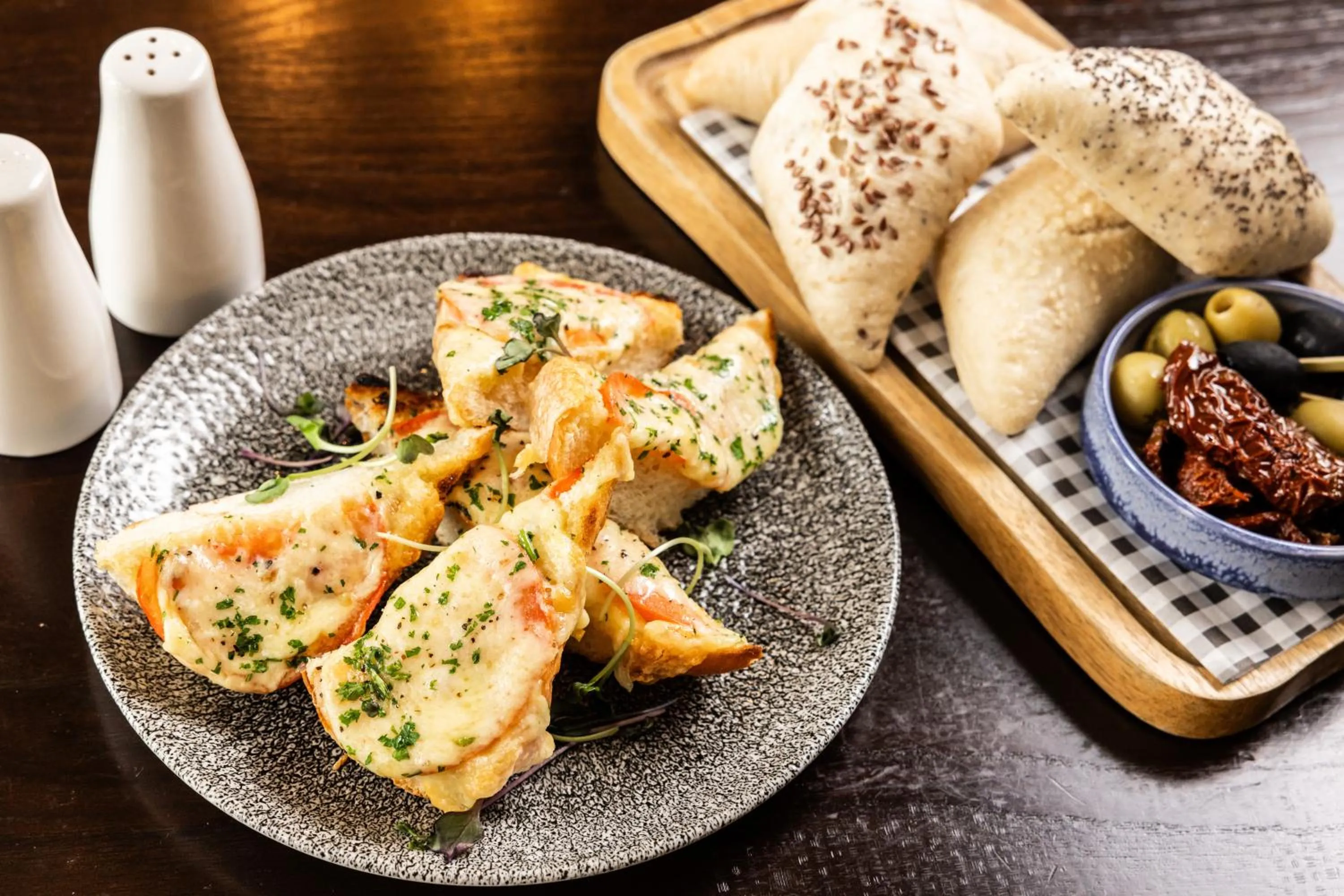 Restaurant/places to eat in Best Western Royal Hotel