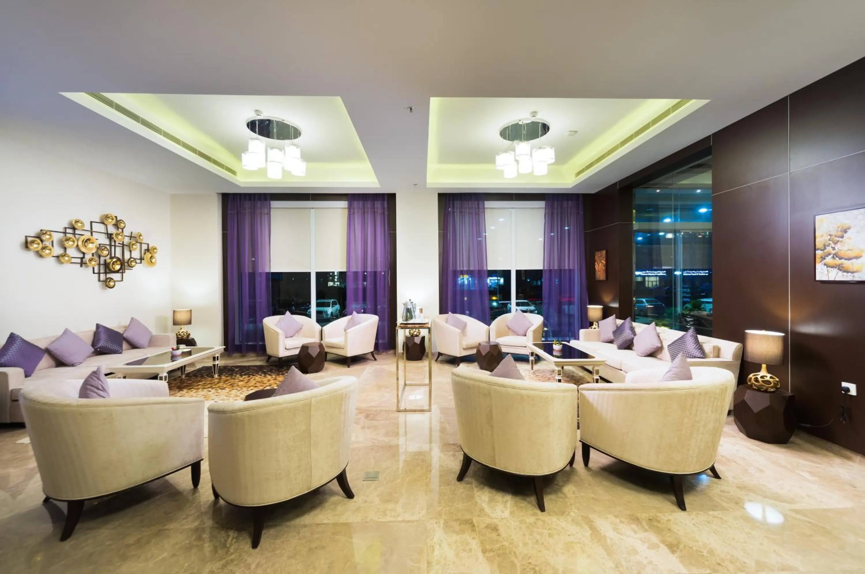 Lobby or reception in Centara Muscat Hotel Oman
