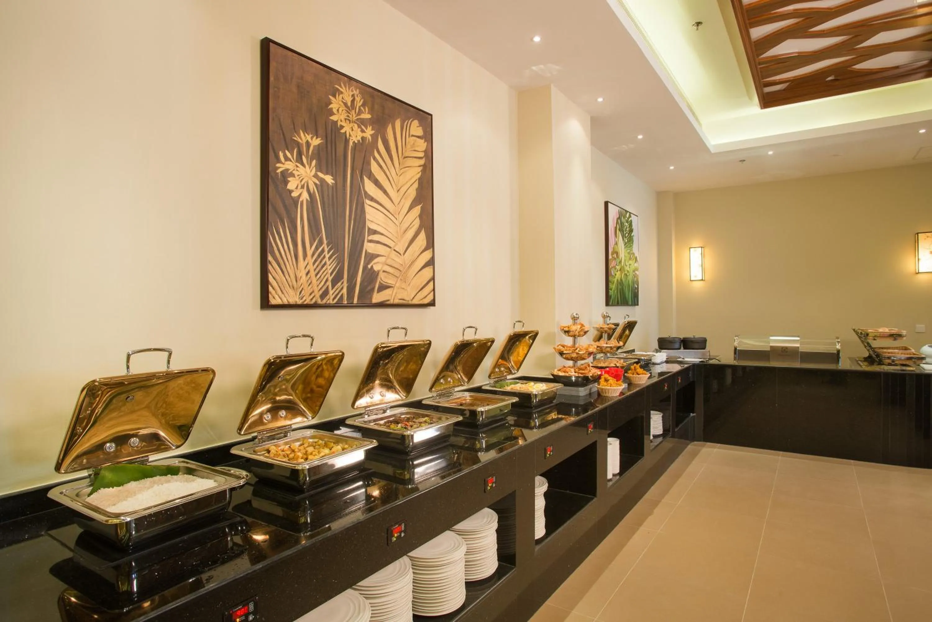 Restaurant/places to eat in Centara Muscat Hotel Oman