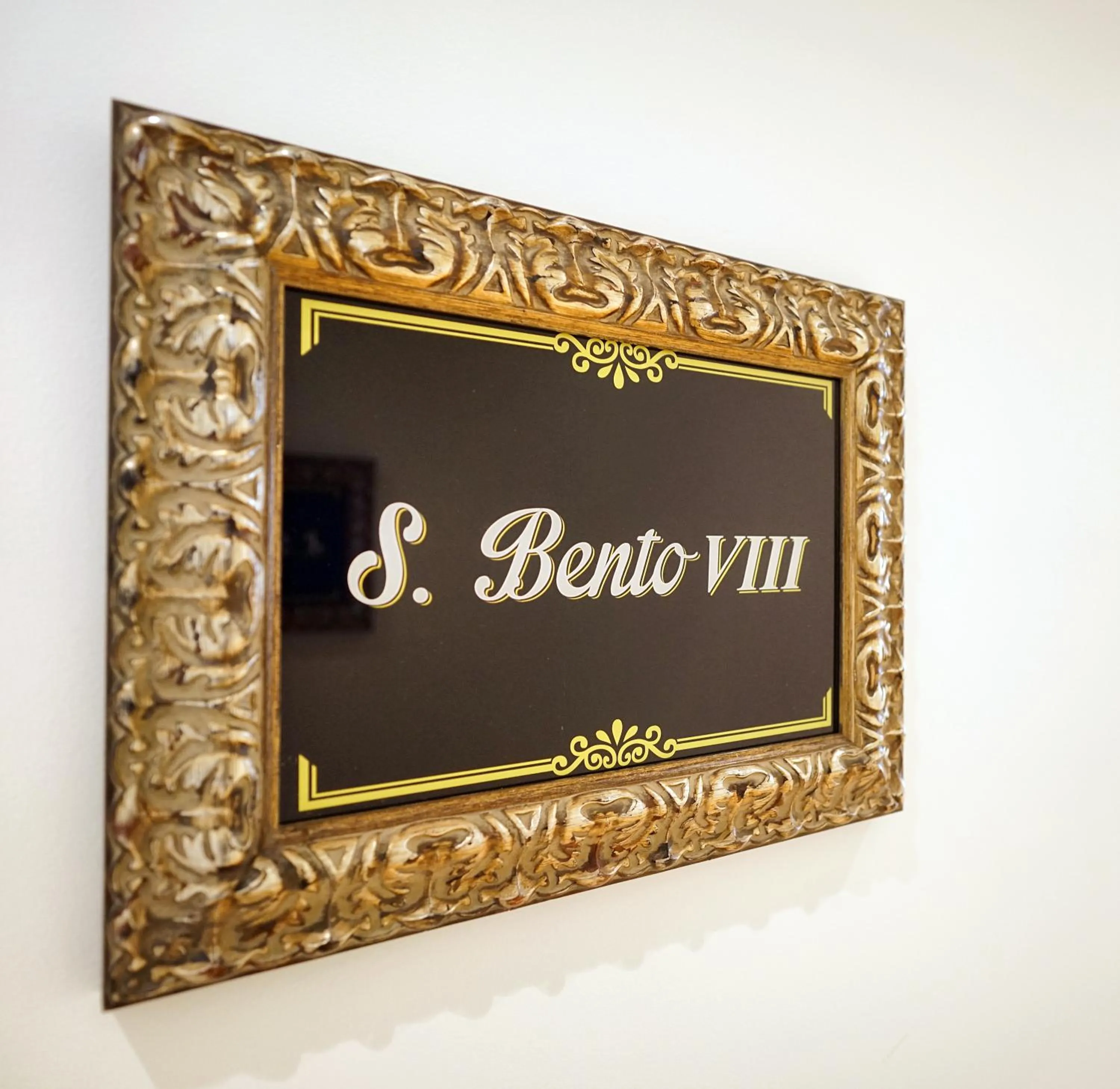 Logo/Certificate/Sign in Casas de São Bento