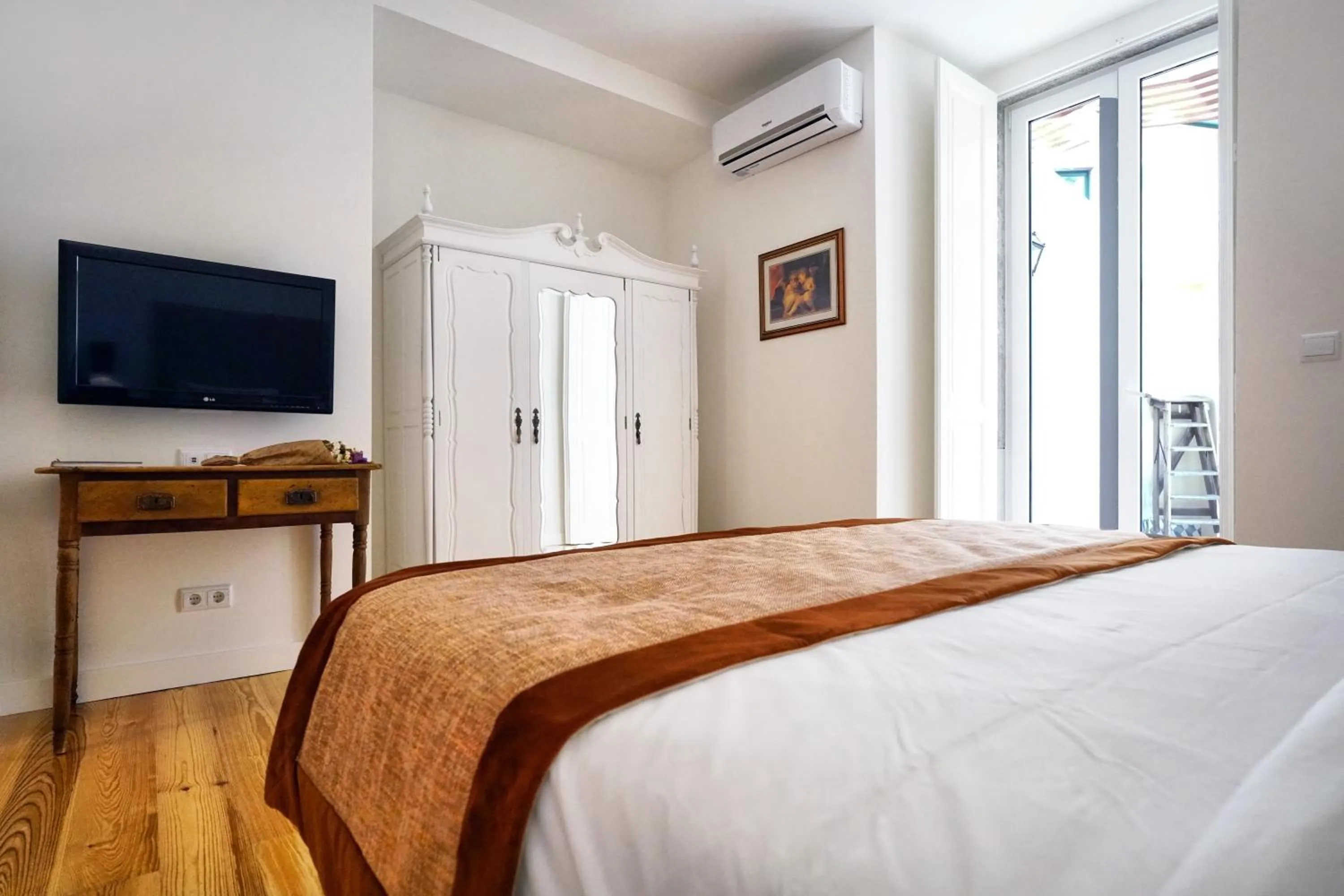 Bed in Casas de São Bento