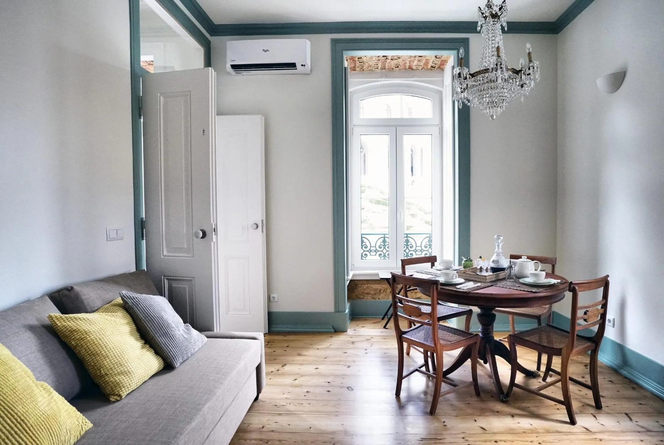 Dining area in Casas de São Bento