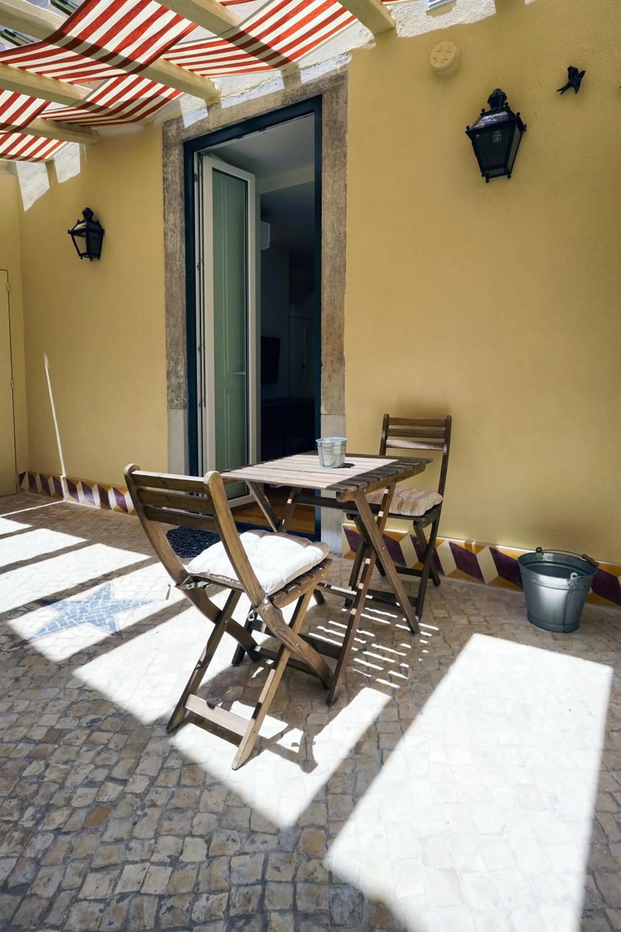 Patio in Casas de São Bento