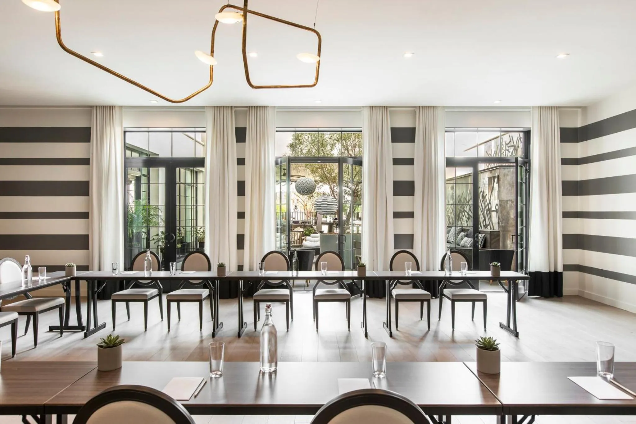 Meeting/conference room in Kimpton La Peer Hotel West Hollywood by IHG