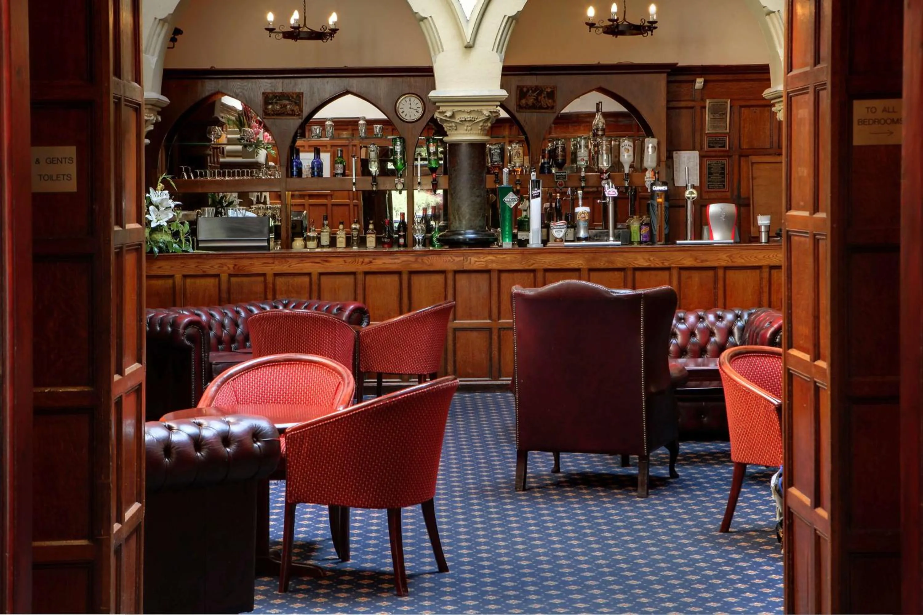 Lounge or bar in Bestwood Lodge Hotel