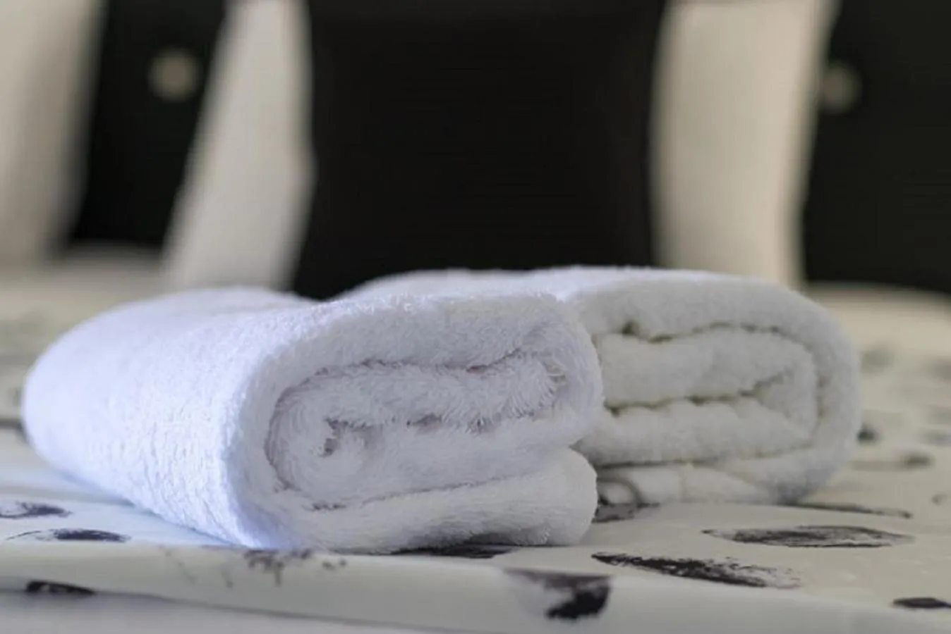 Bedroom, Bed in e-stay Hanthana Kandy