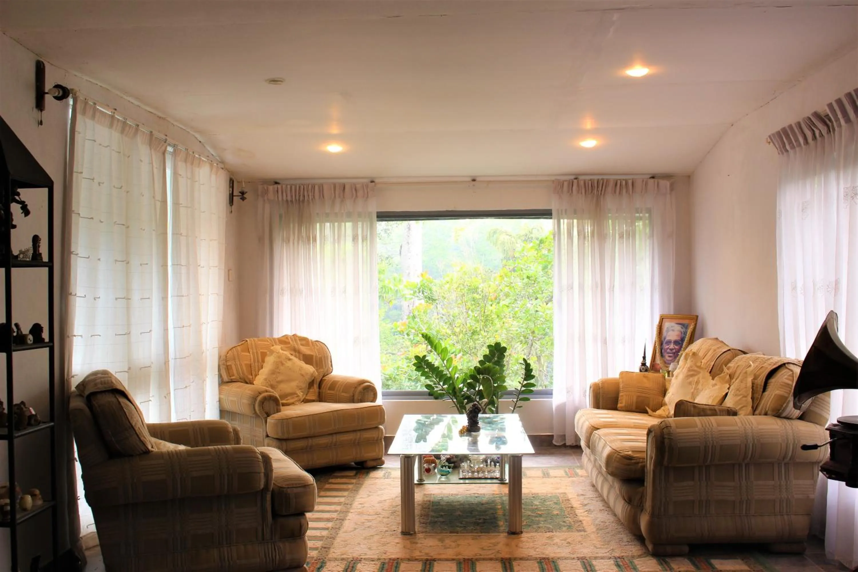 Living room in e-stay Hanthana Kandy