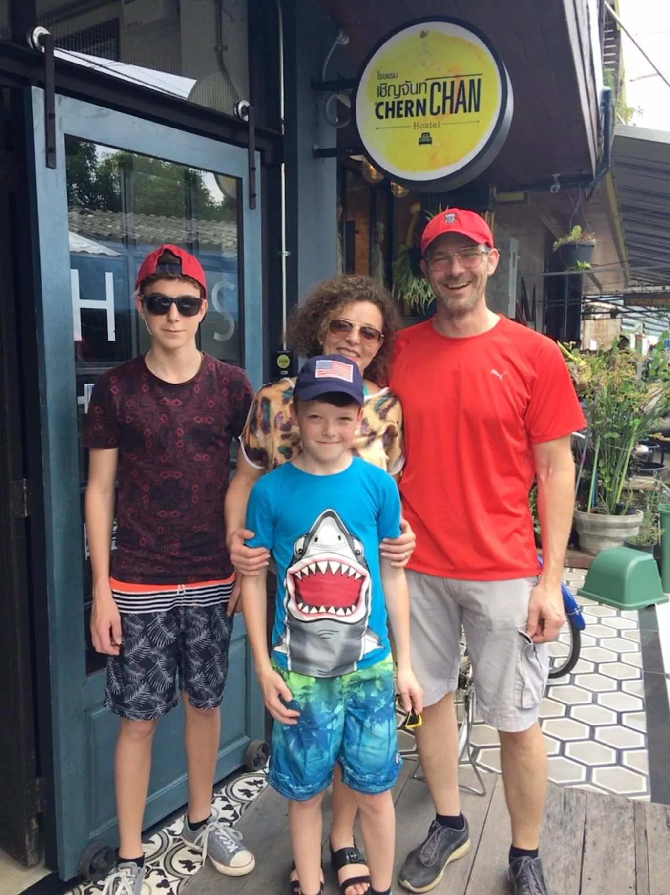 Family in Chernchan Hostel