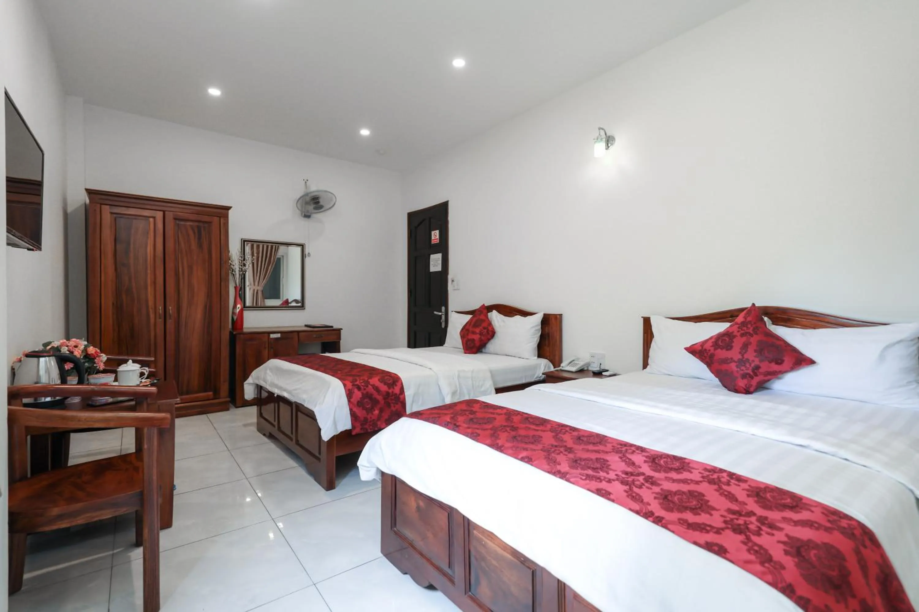 Bed in Minh Hoang Hotel