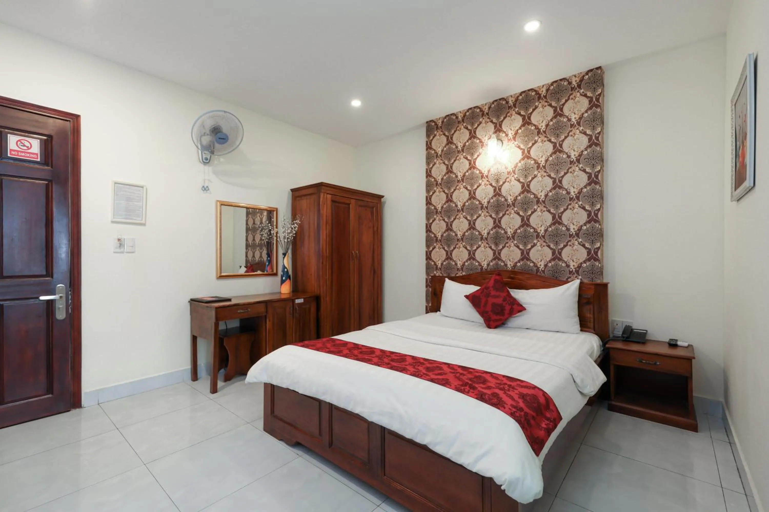 Bed in Minh Hoang Hotel