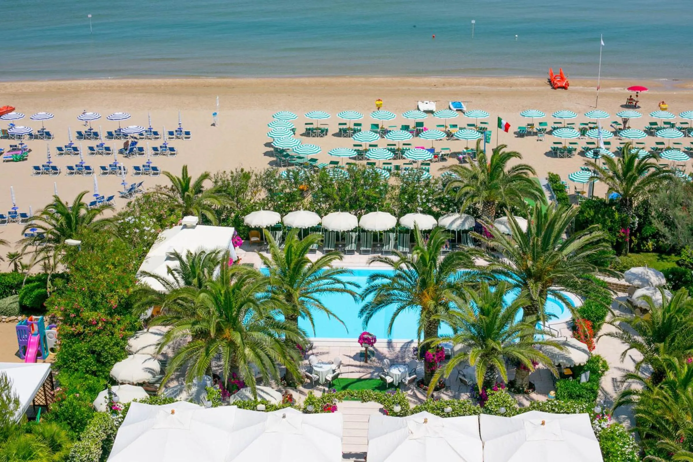 Beach in Hotel Mion Charme & Relax