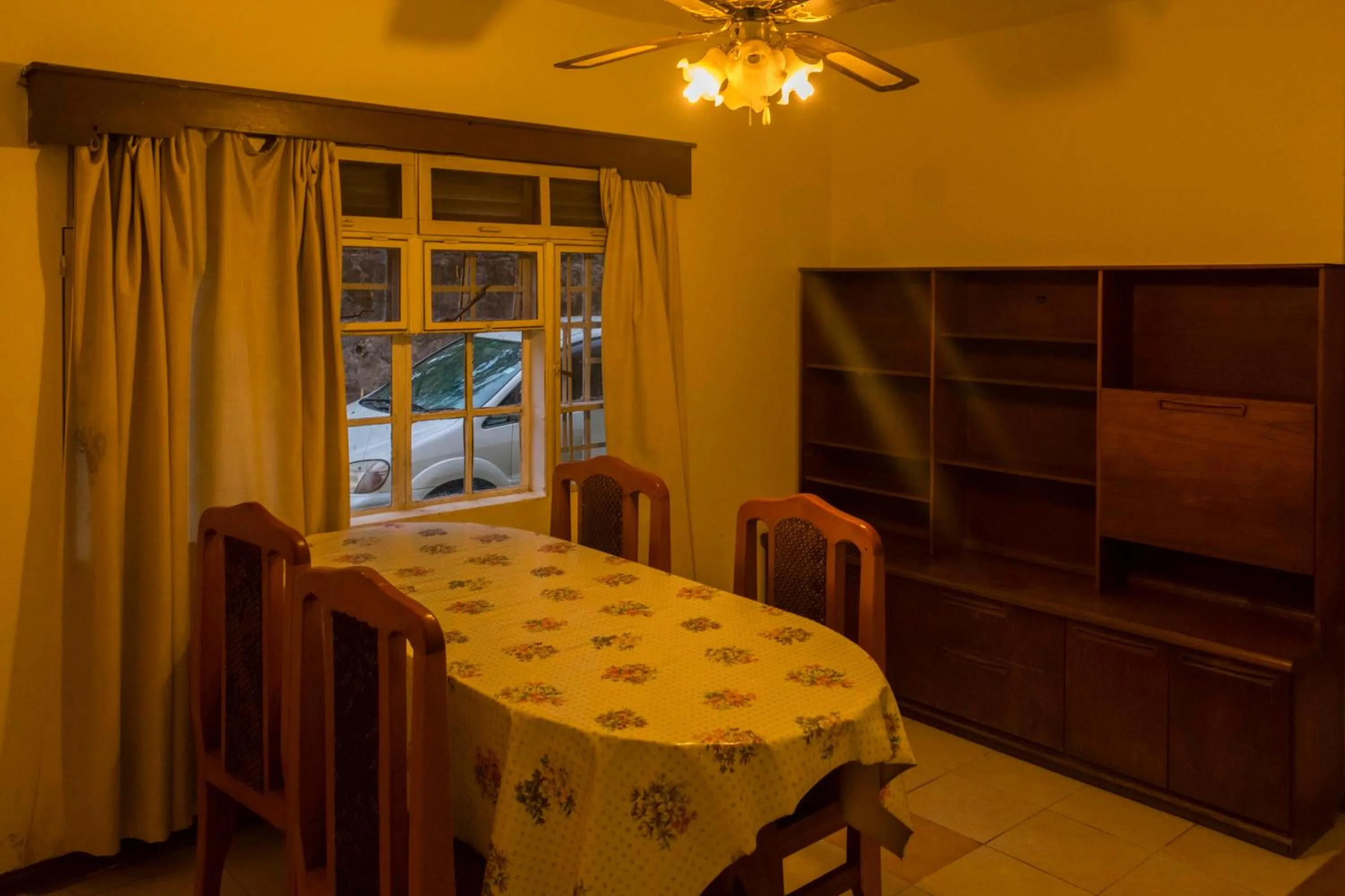 Dining area in Sunrise Apartments Hotel Fort Portal