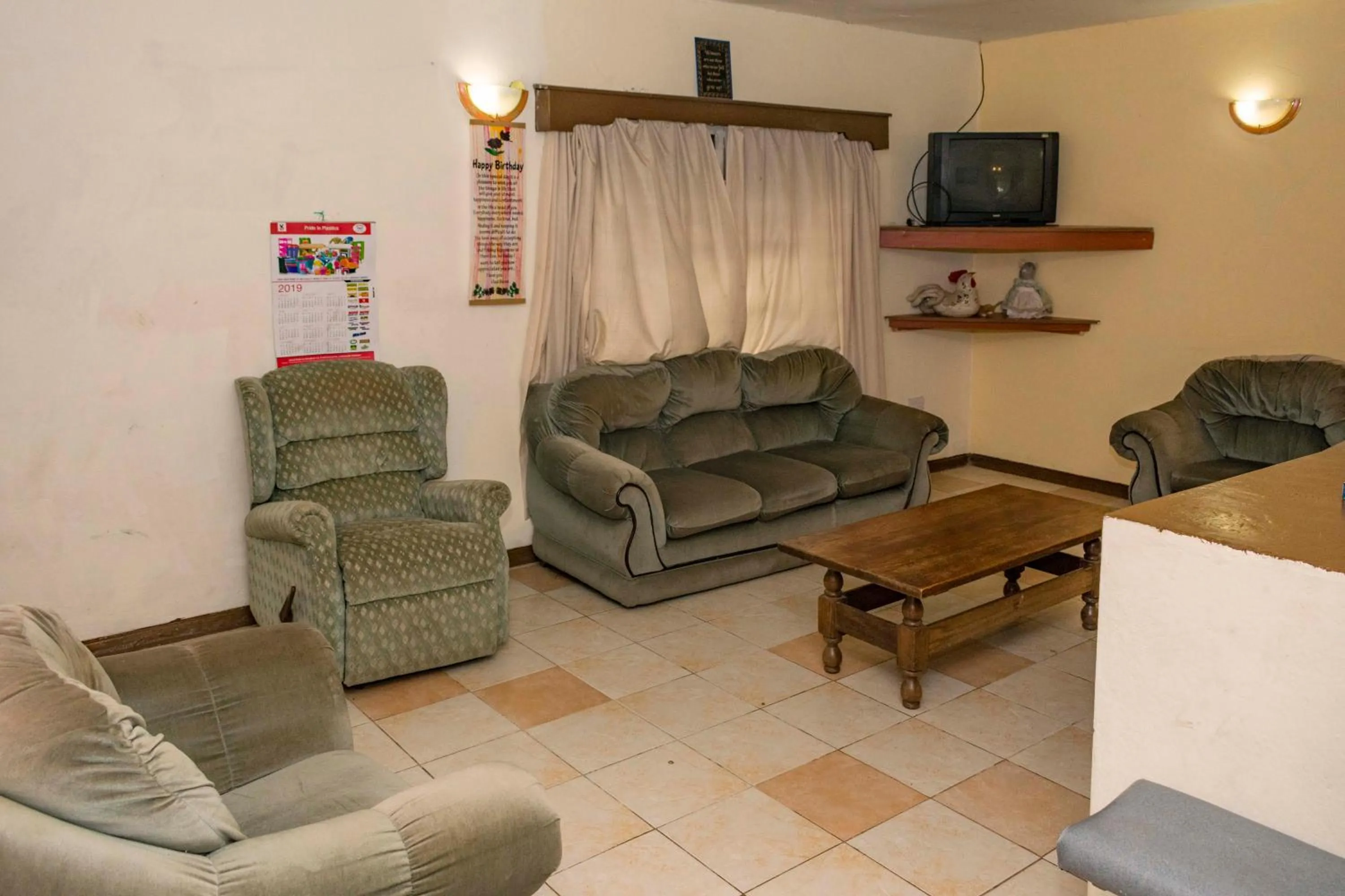 Lobby or reception in Sunrise Apartments Hotel Fort Portal