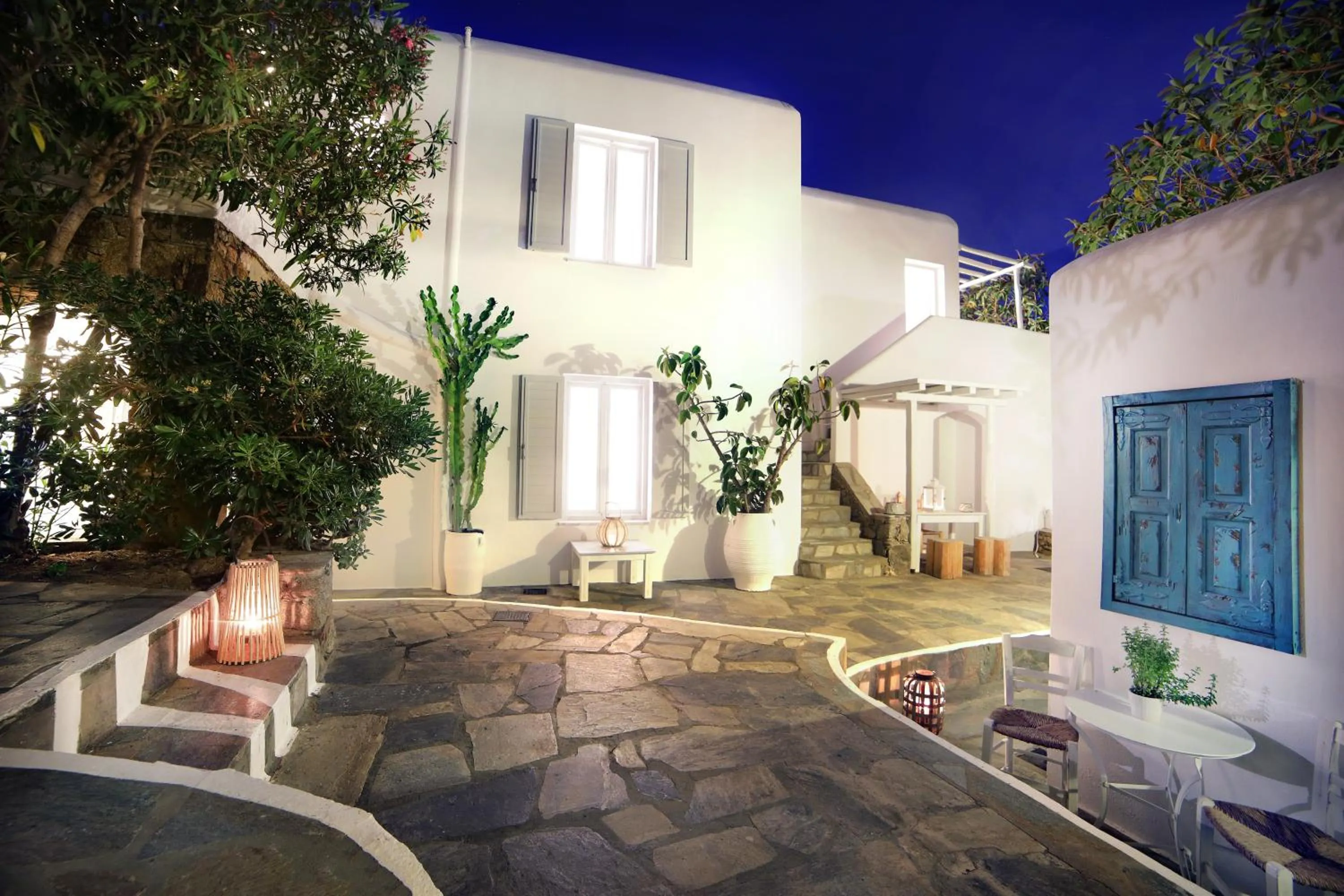 Night in Mykonos Town Suites