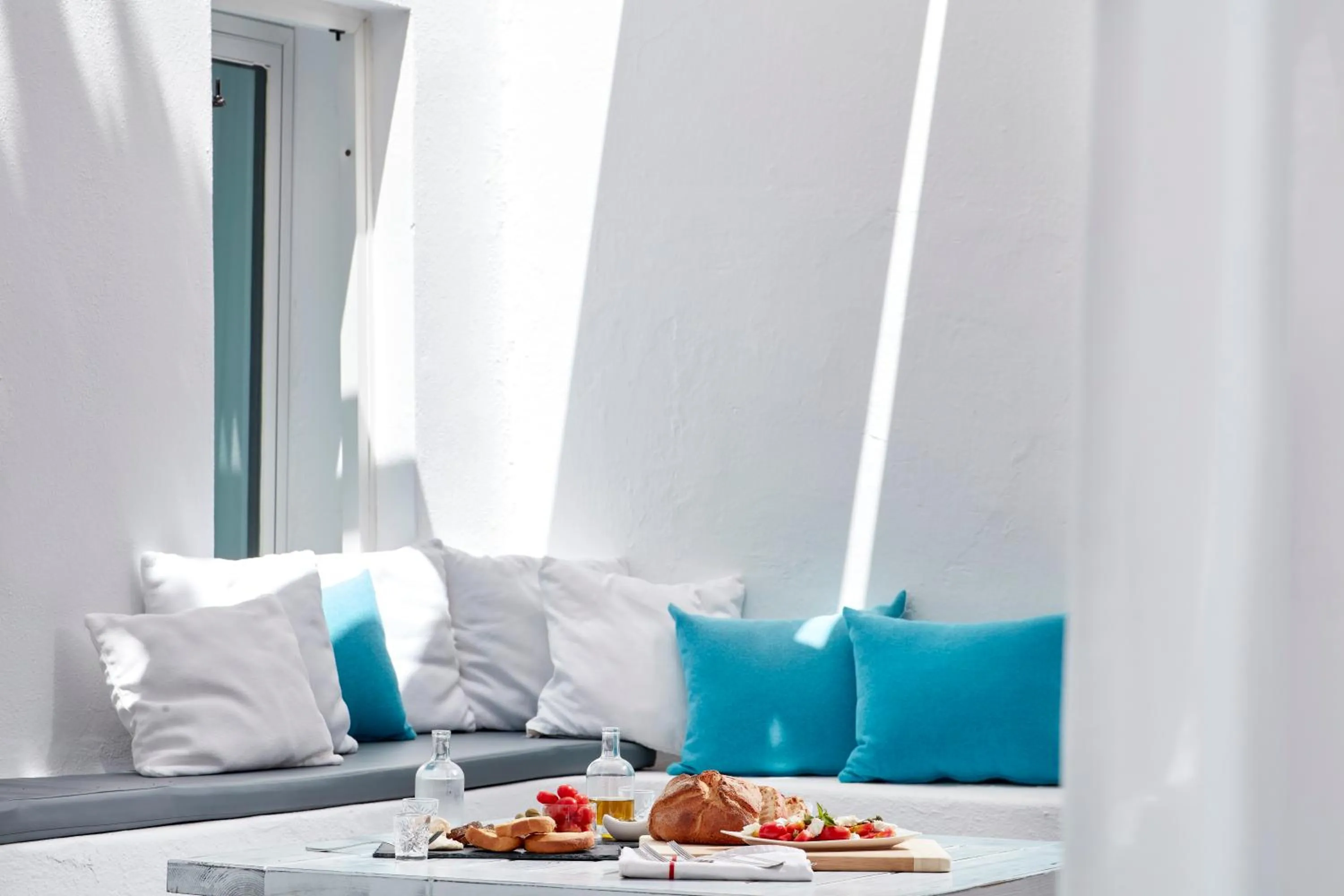 Balcony/Terrace, Bed in Mykonos Town Suites