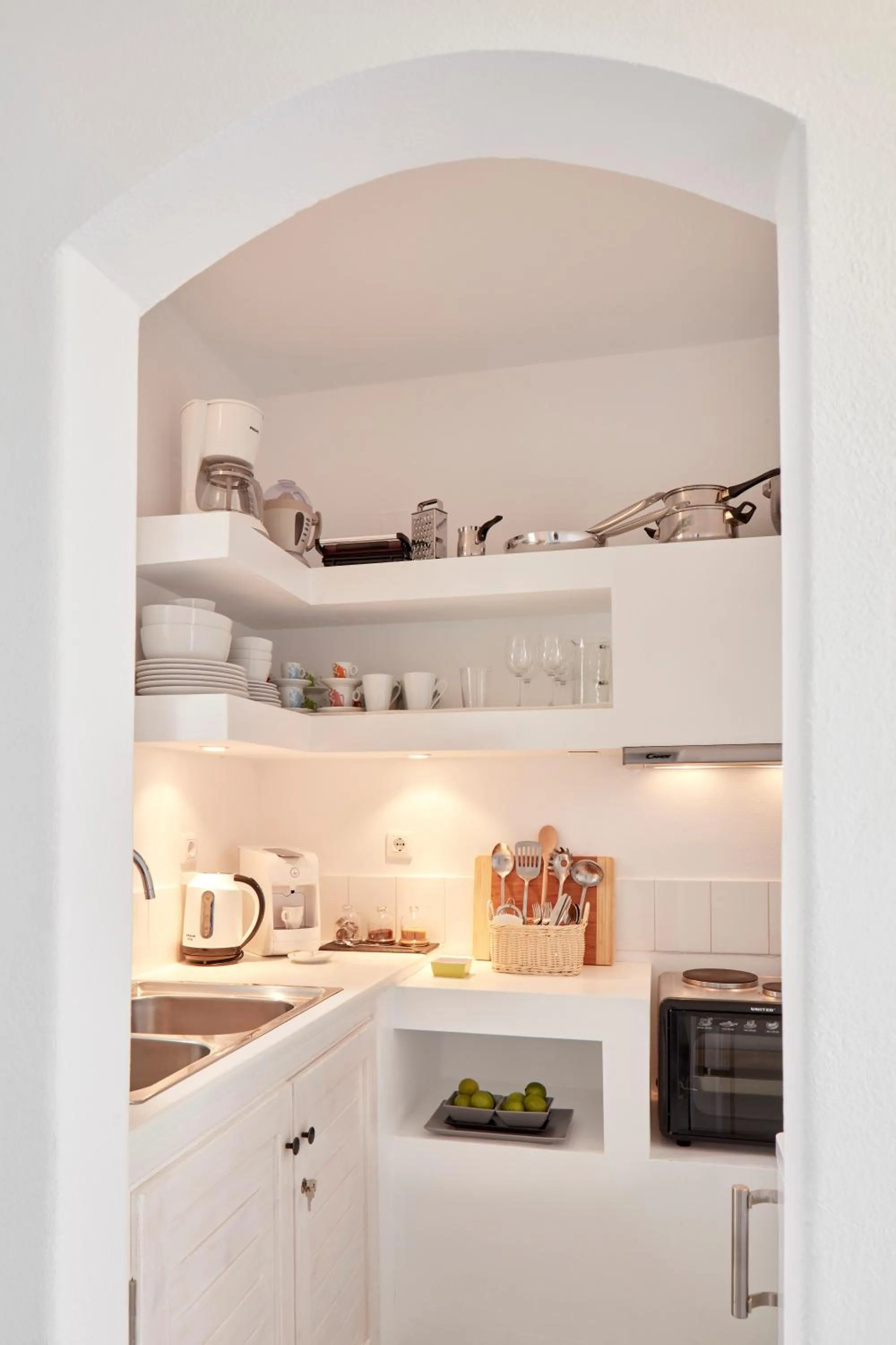 Coffee/tea facilities in Mykonos Town Suites