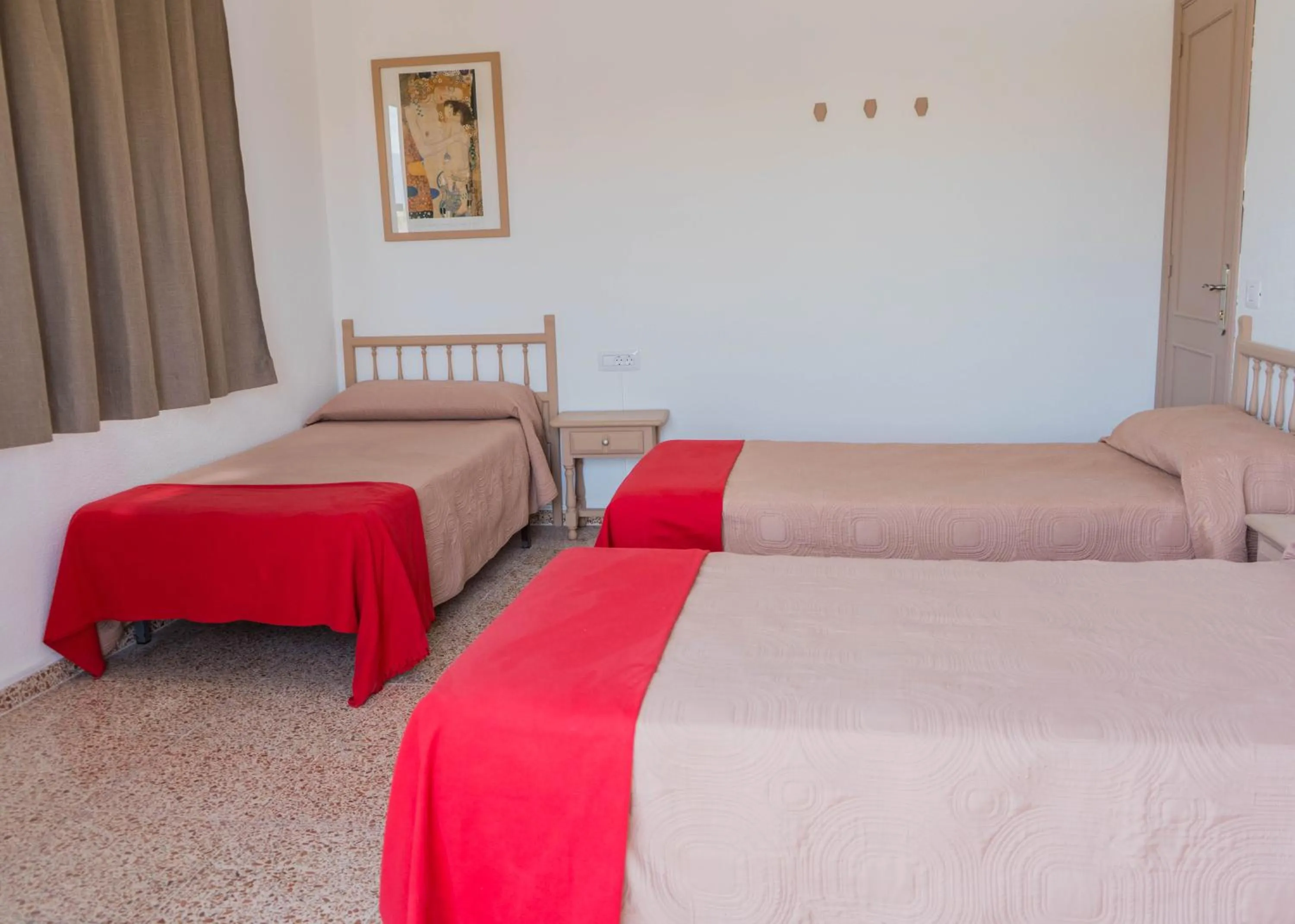 Bed in Pensión Alcalá