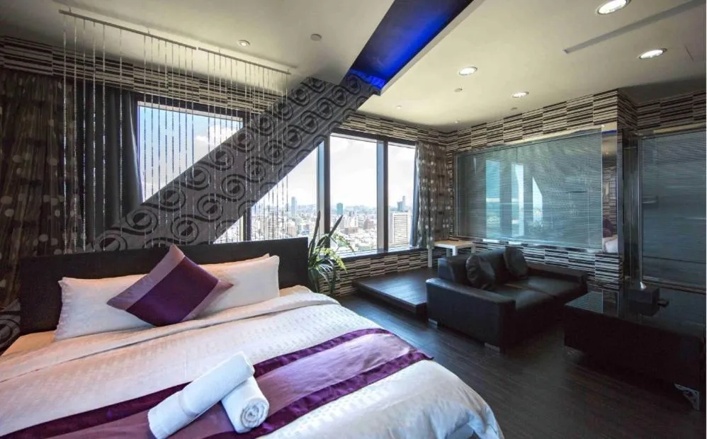 Bed in Neo Sky Hotel