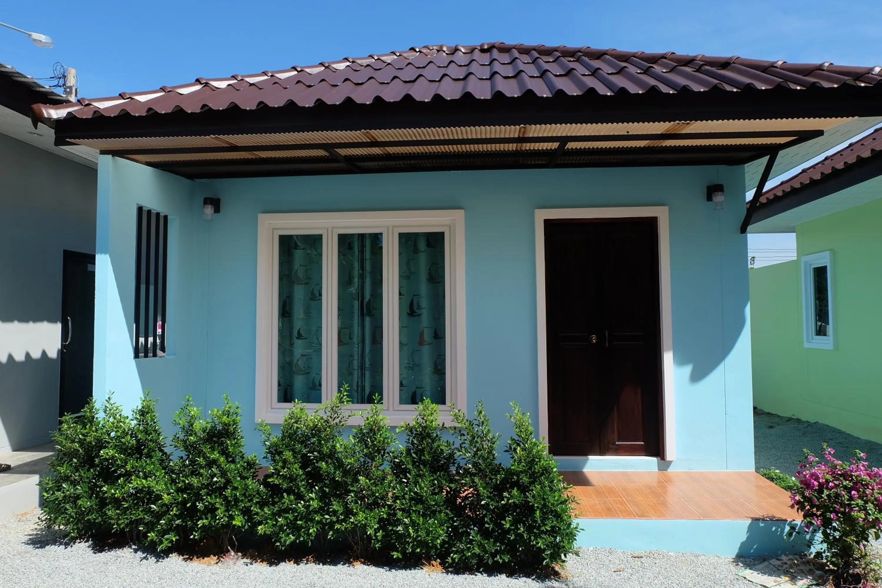 Property building in Maikhao Beach Guest House