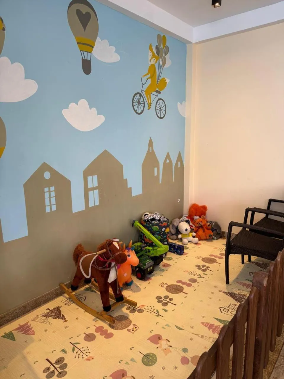 Game Room in White Elephant Villa & Restaurant