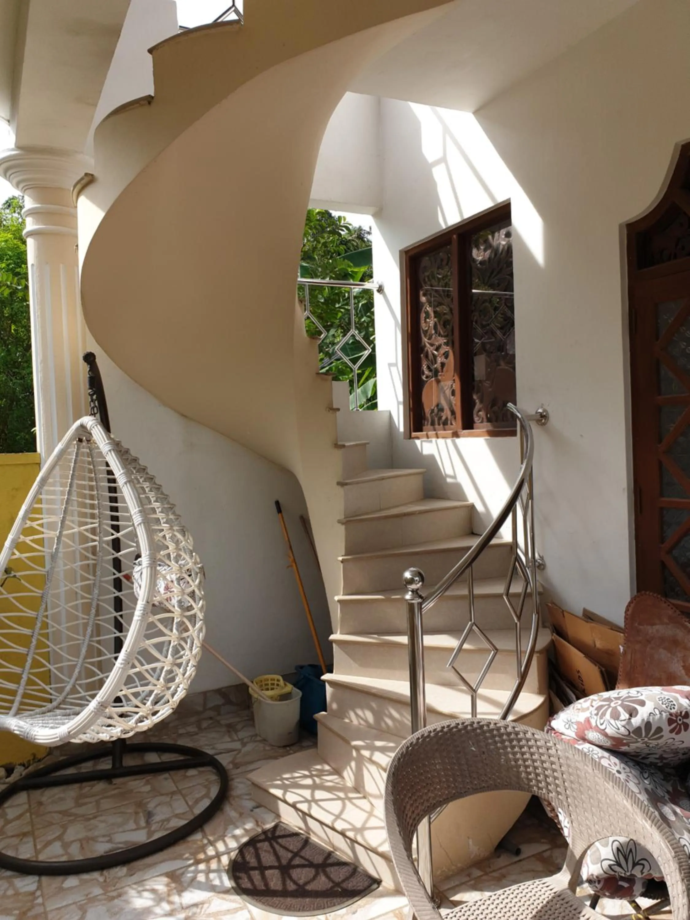 Property building in White Elephant Villa & Restaurant