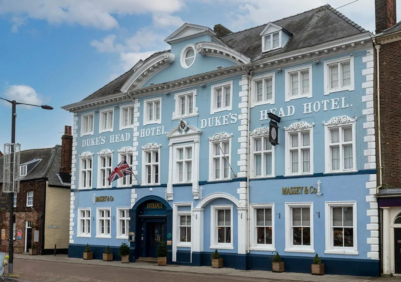 Property building in Dukes Head Hotel Kings Lynn