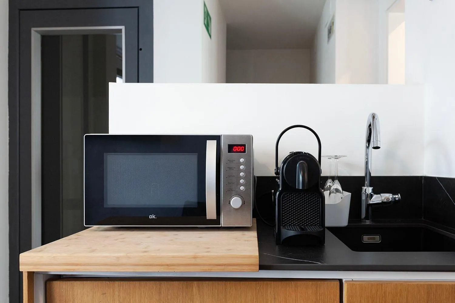 Kitchen or kitchenette in Welldone Cathedral