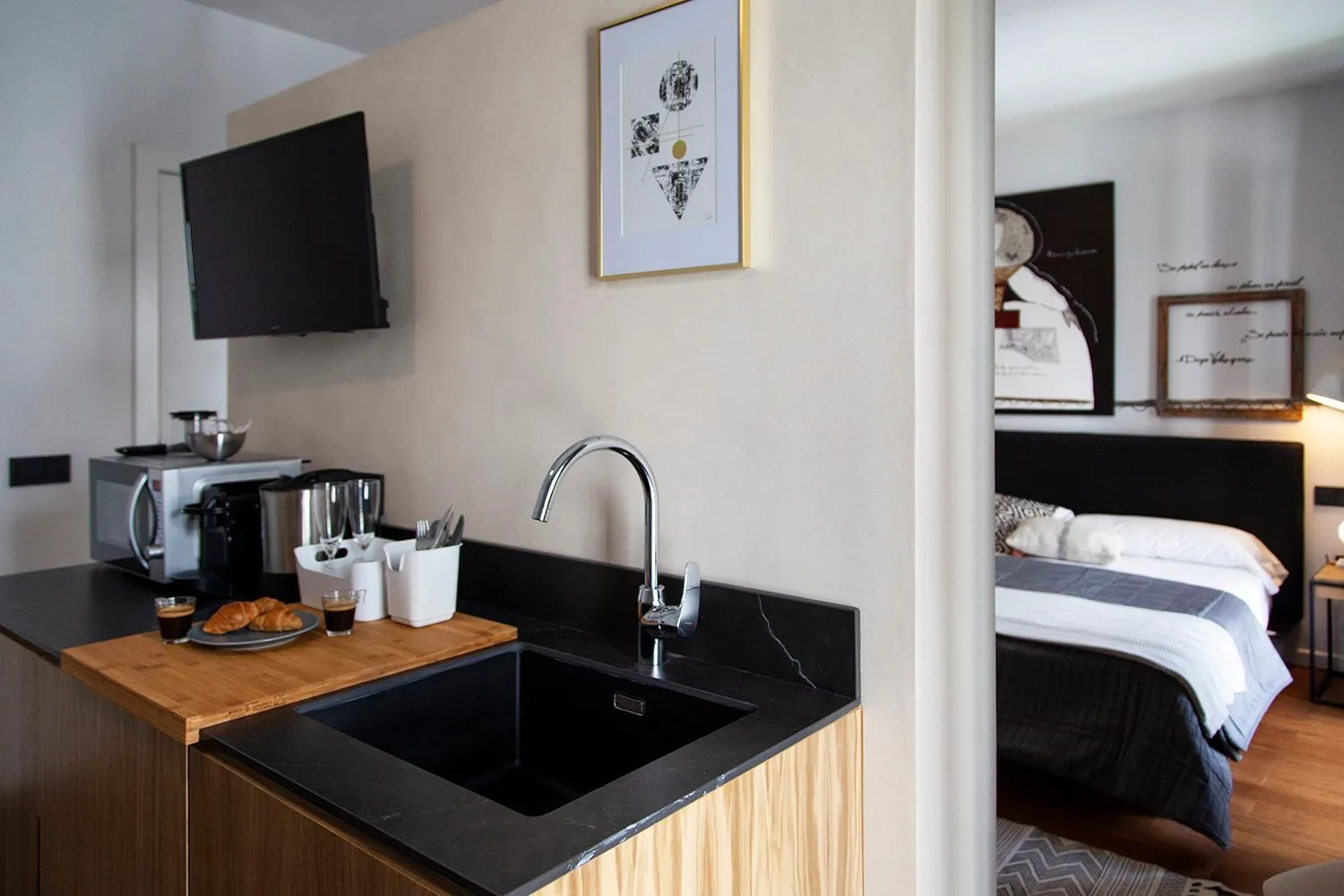 Kitchen or kitchenette in Welldone Cathedral