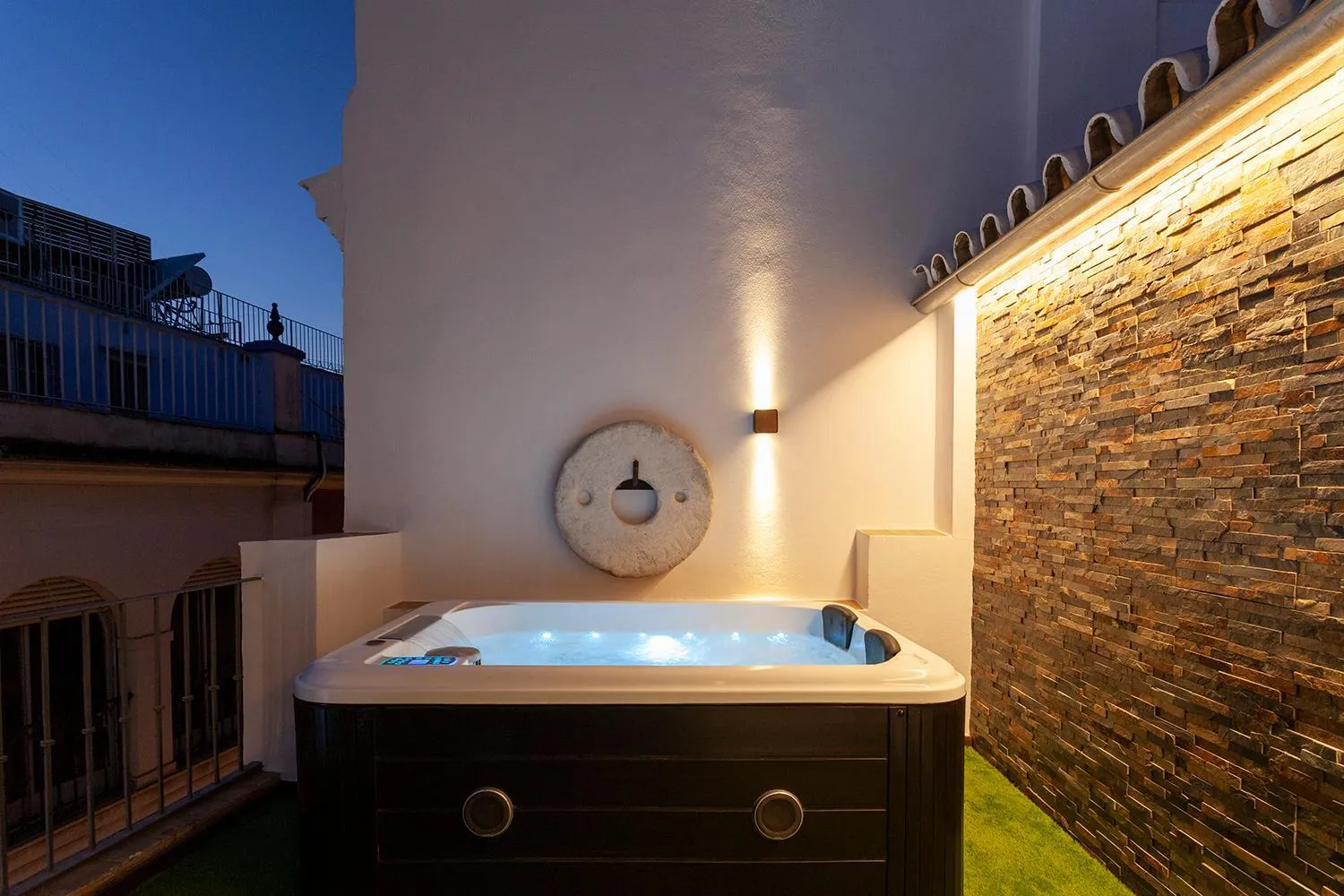 Hot Tub in Welldone Cathedral