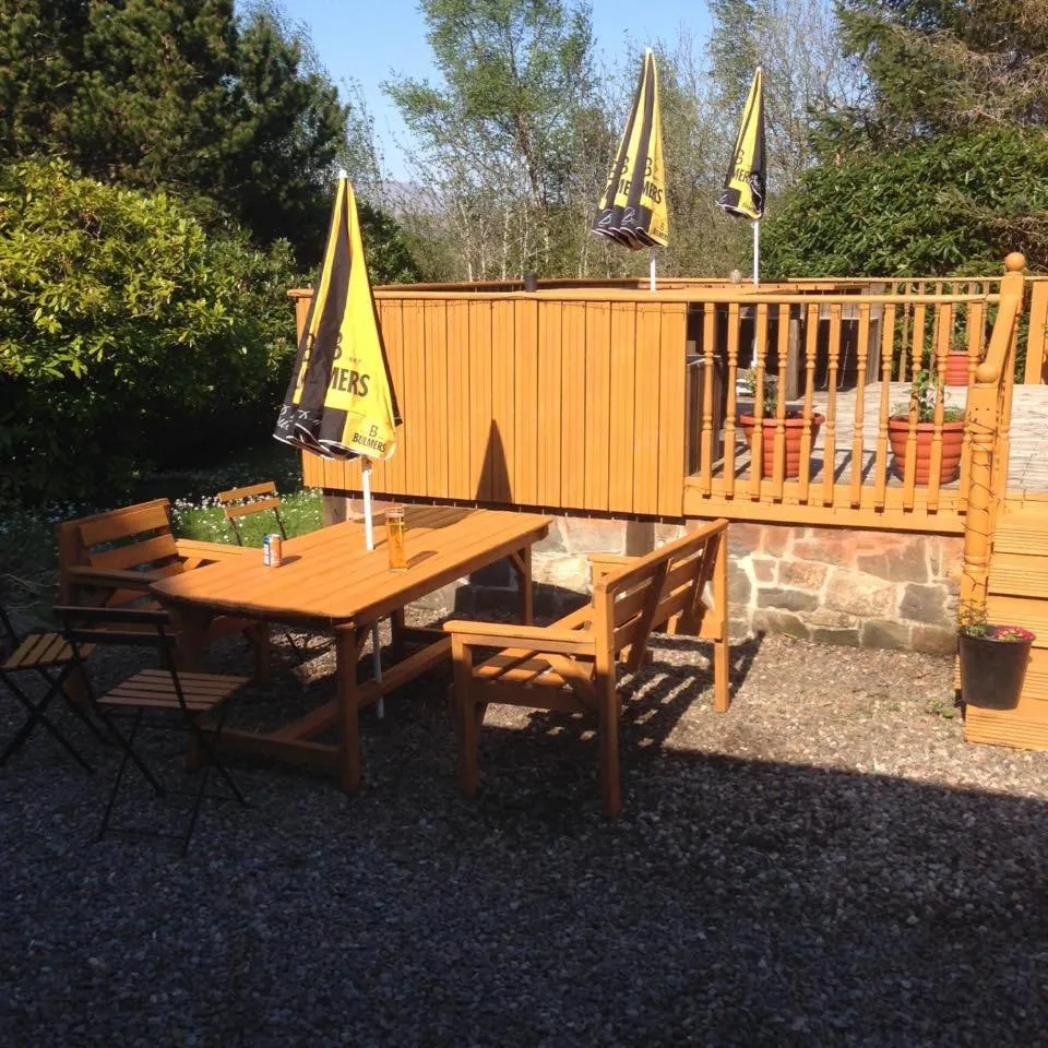 Patio in Loch Shiel Hotel