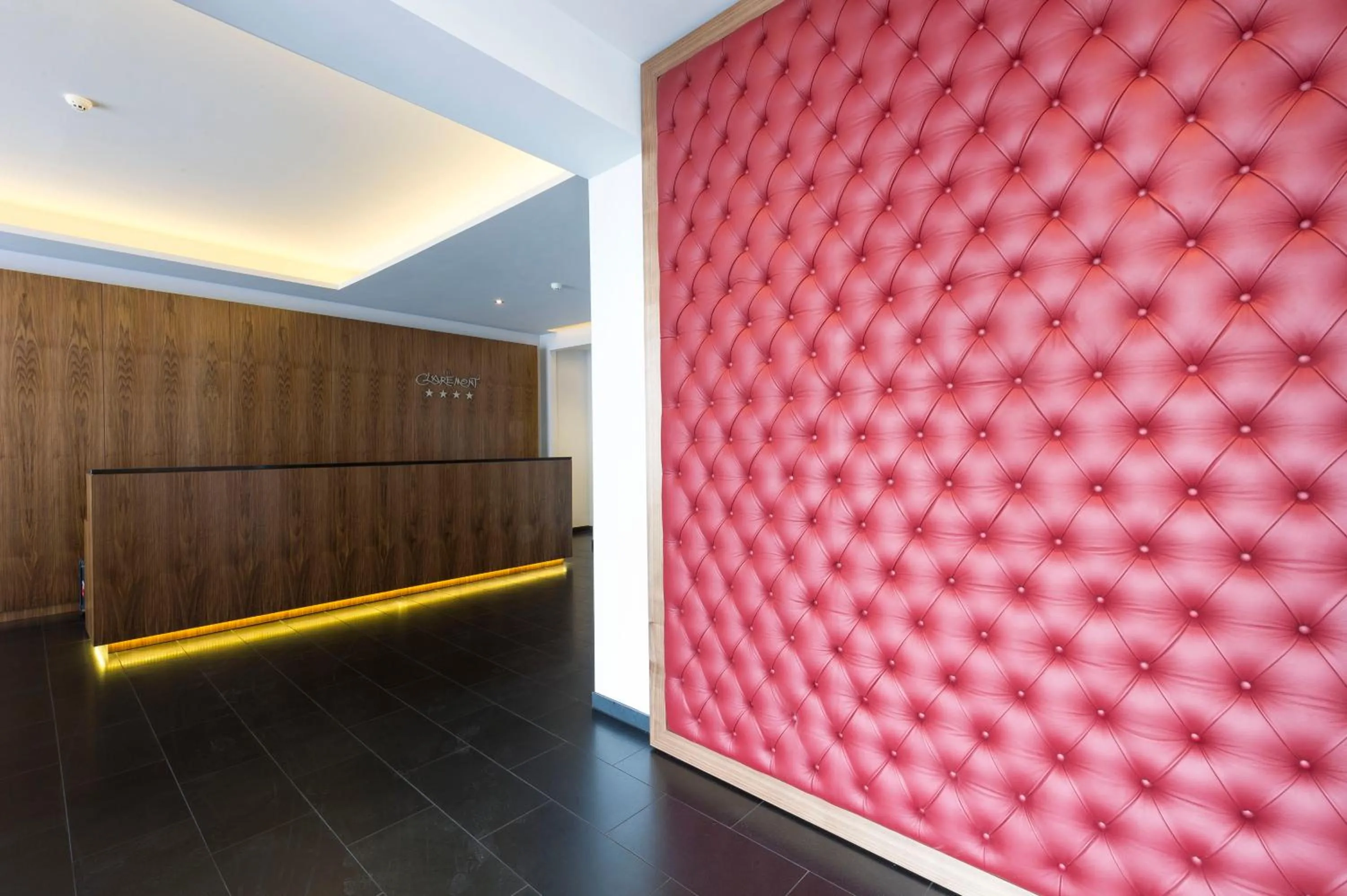 Lobby or reception in Claremont Hotel