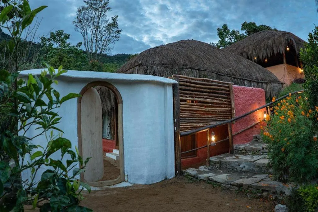 Garden in Deshadan Eco Valley Resort - An Eco friendly Mud House