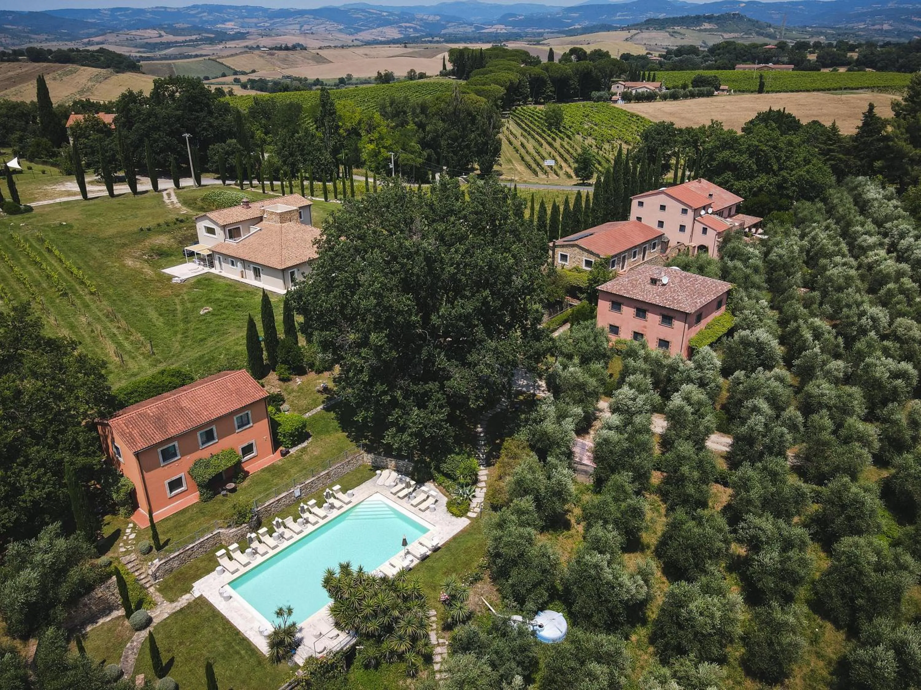 Bird's eye view in Relais Ciavatta Country Hotel