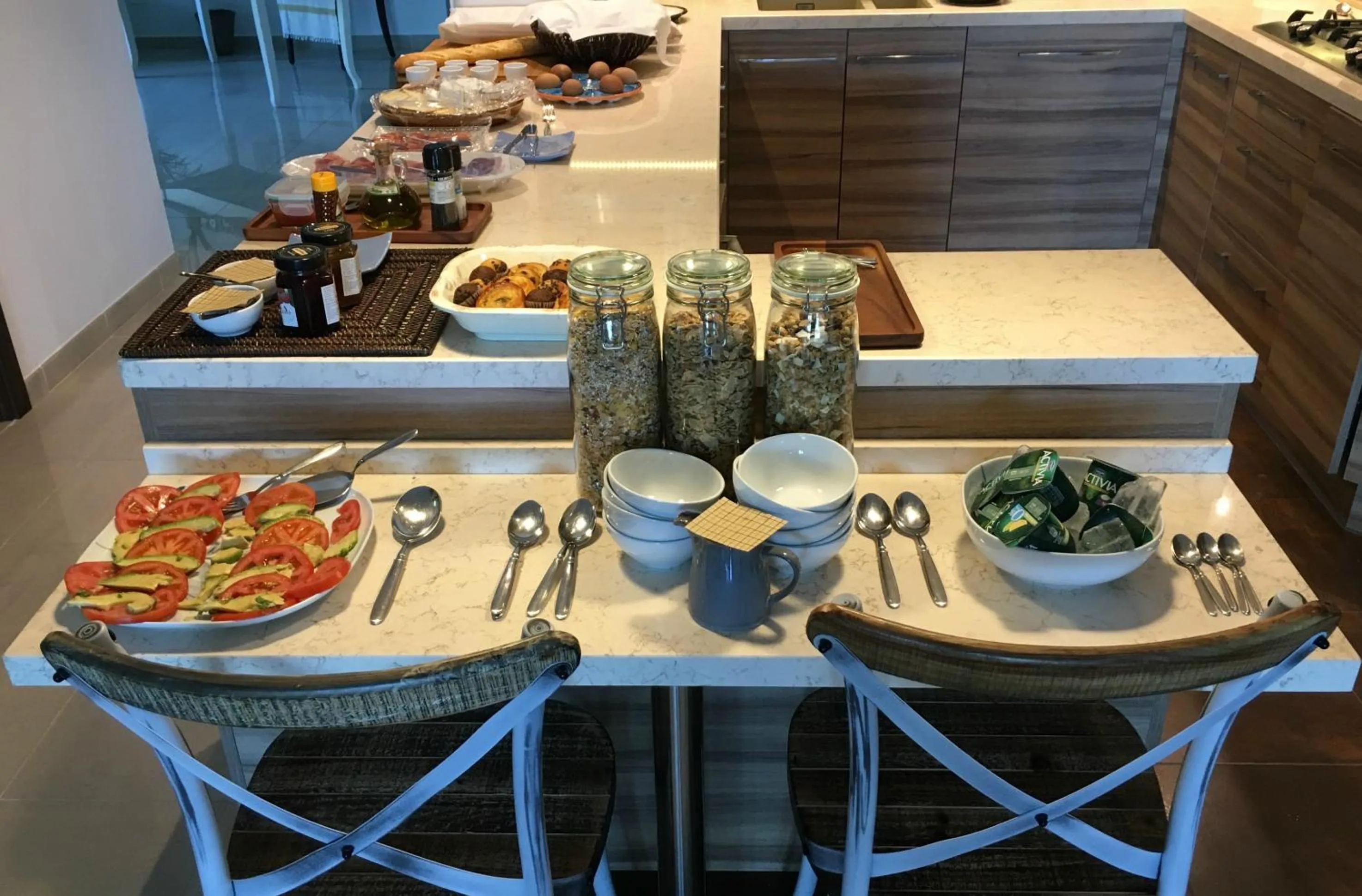Continental breakfast in Villa Breeze Boutique Guest Rooms, Marbella