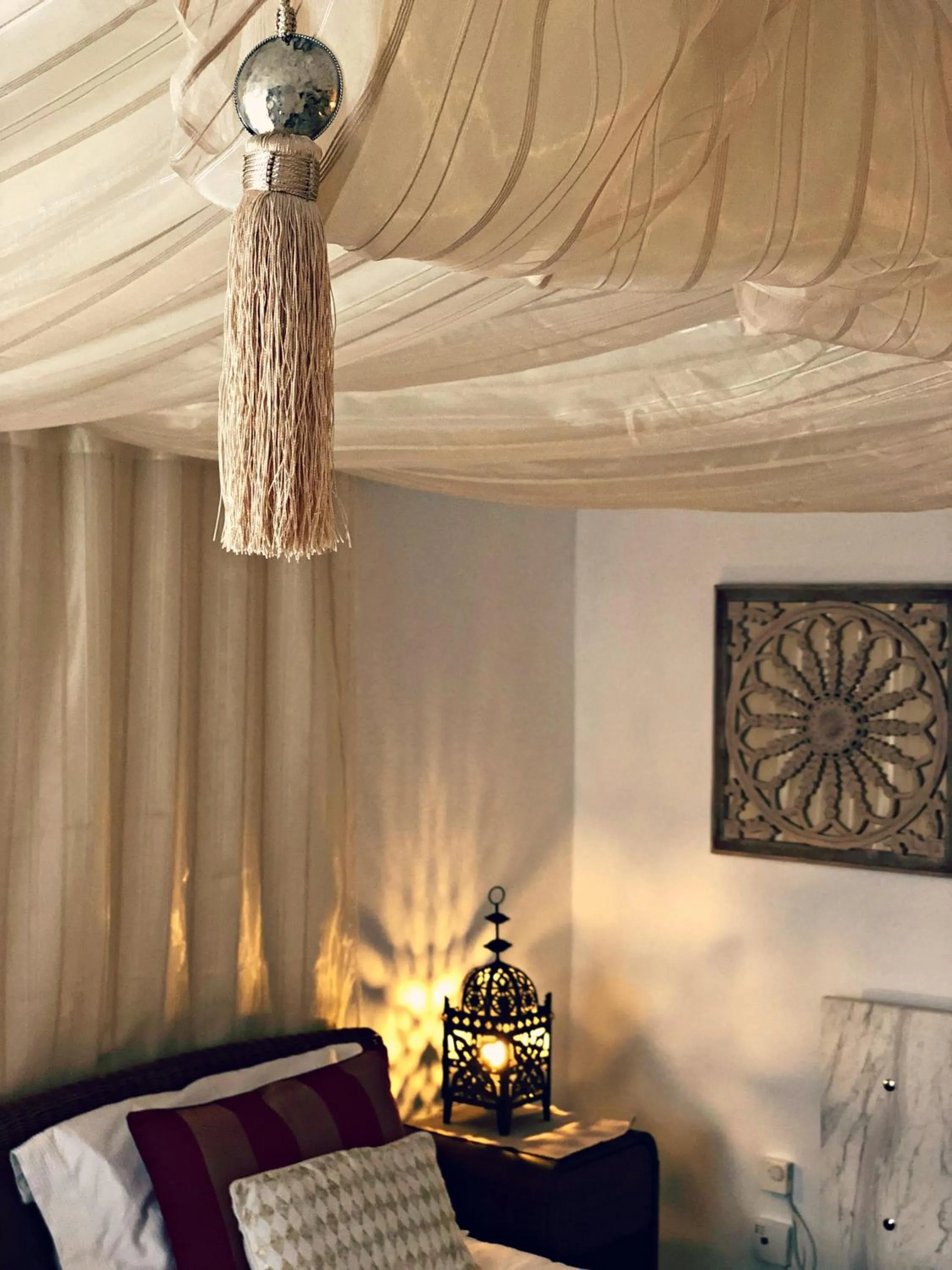 Bed in Villa Breeze Boutique Guest Rooms, Marbella