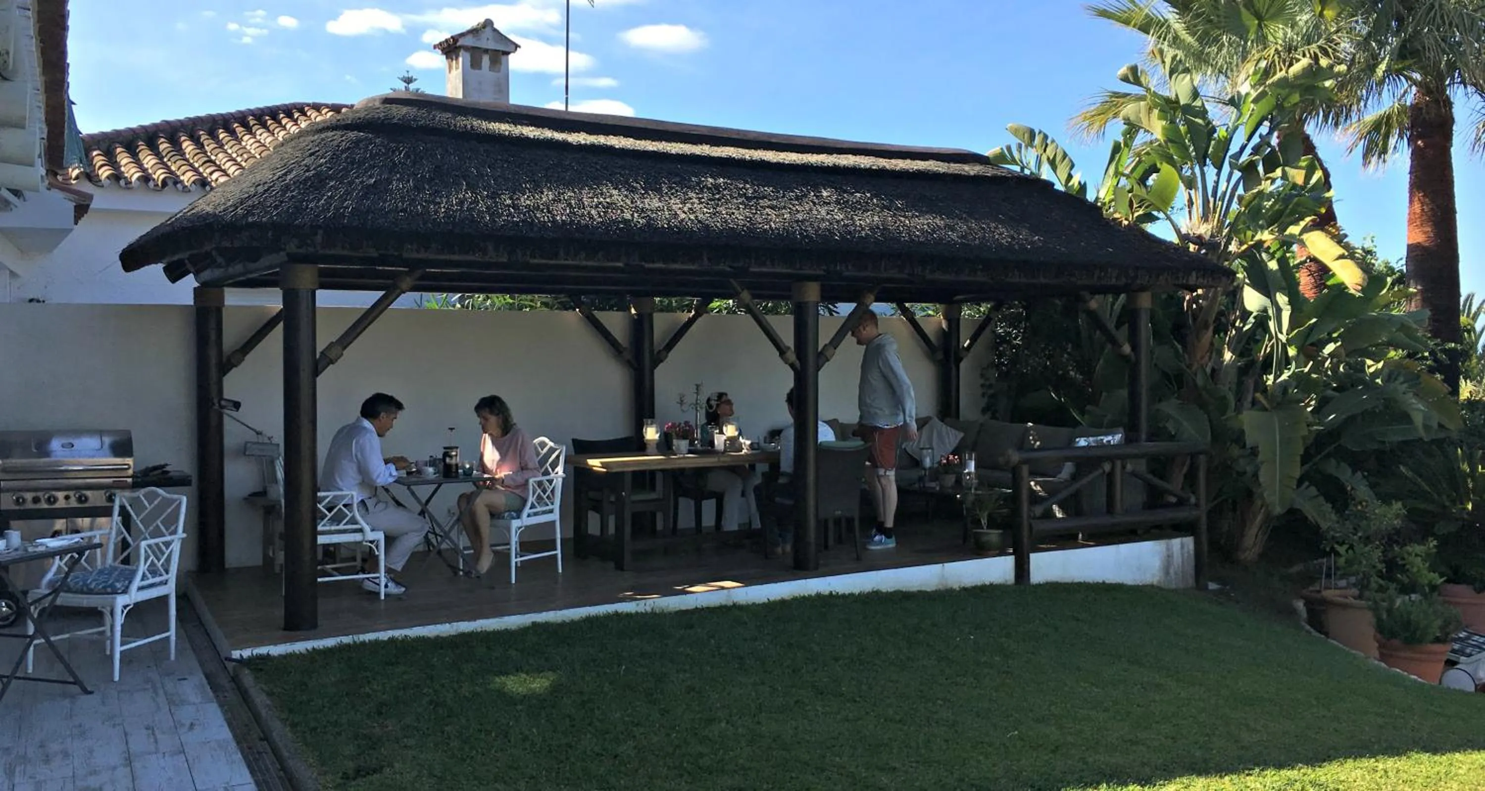 Continental breakfast in Villa Breeze Boutique Guest Rooms, Marbella