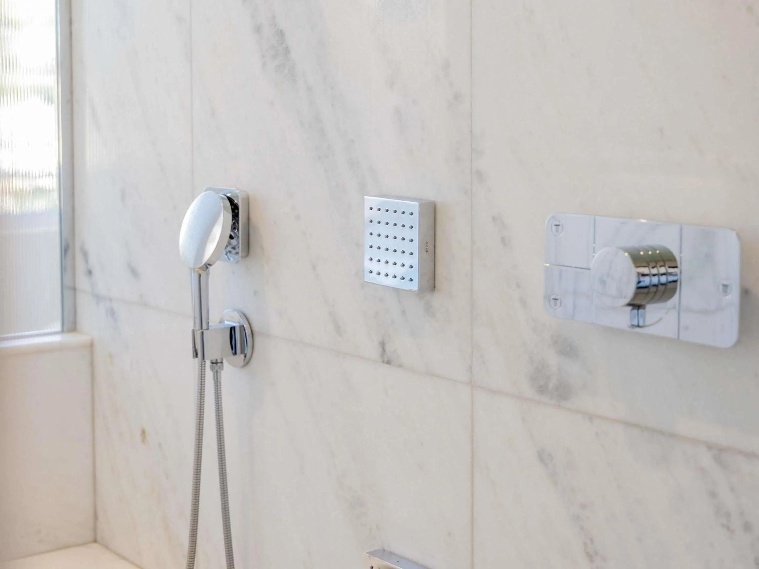 Bedroom in Mondrian Cannes